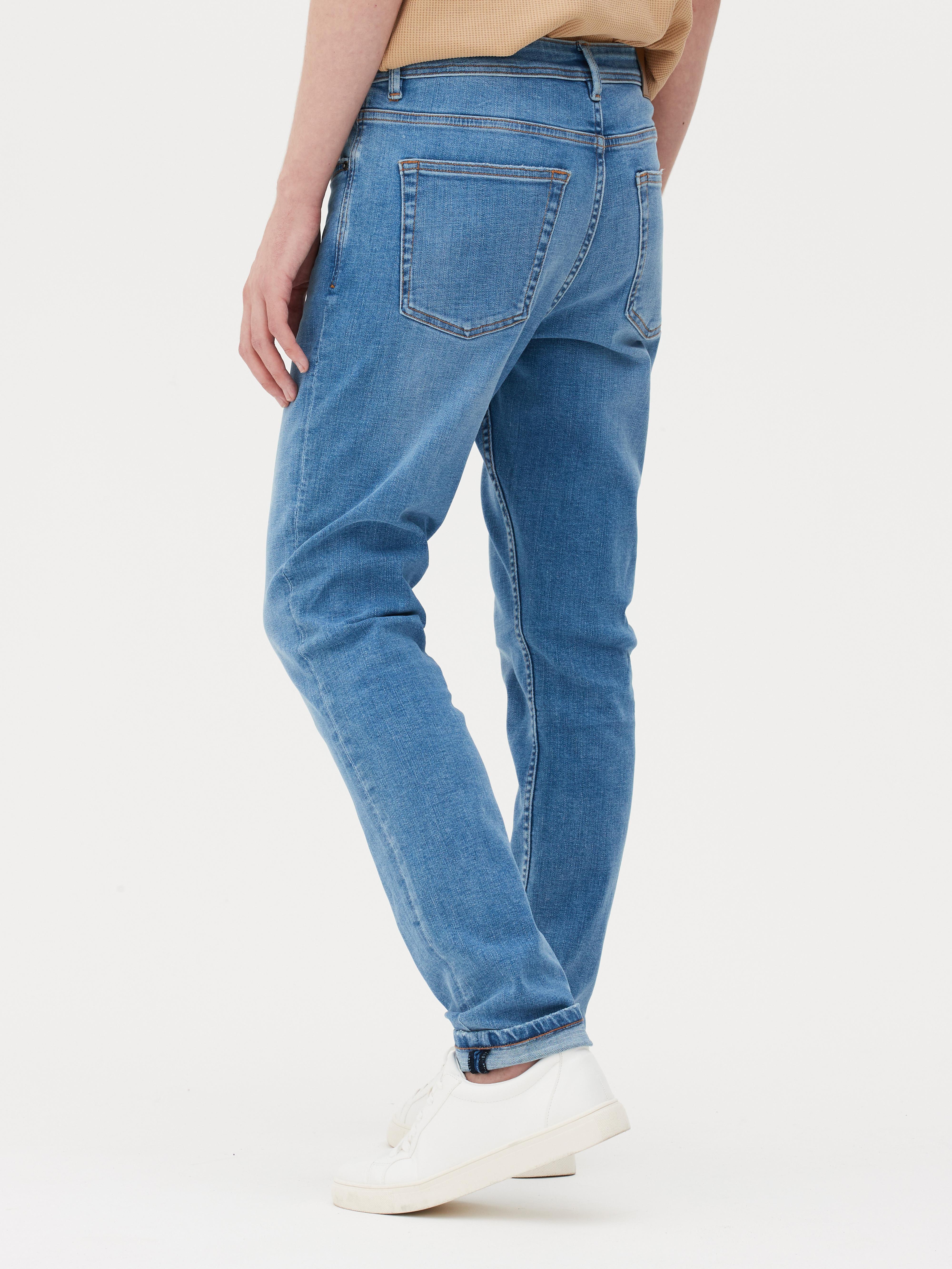 Slim-Fit Jeans