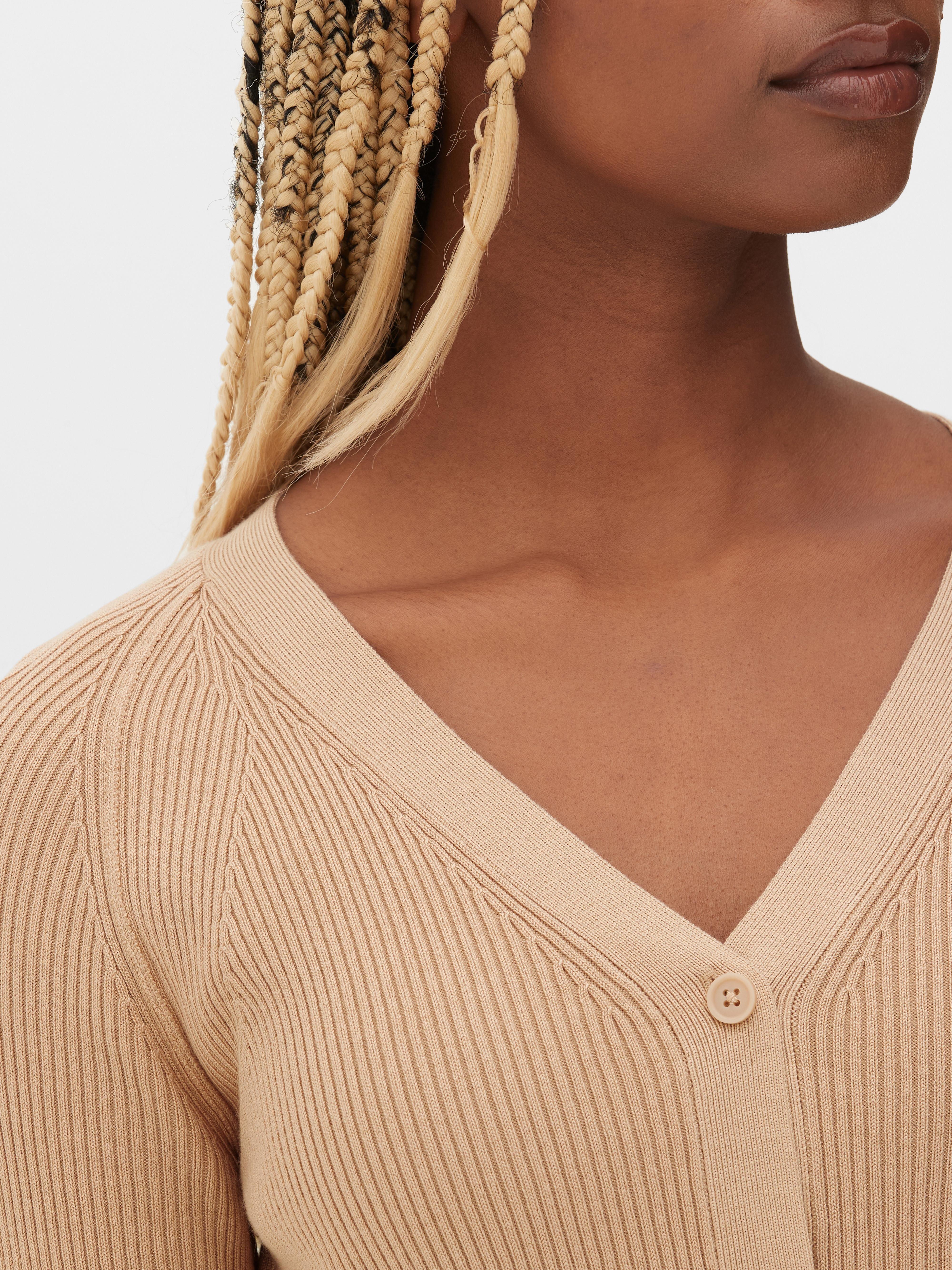 Ribbed V-neck Cardigan