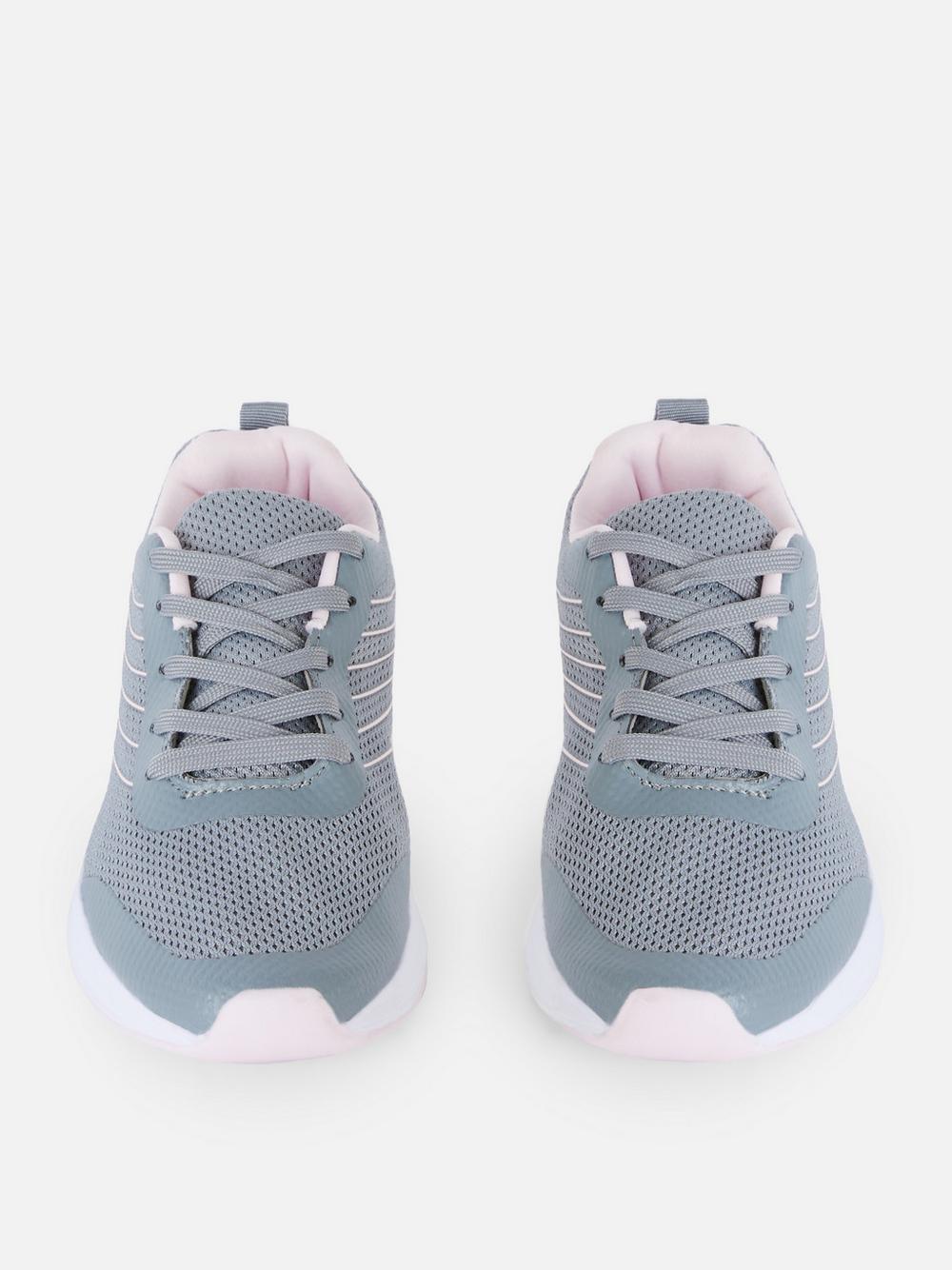 Lace Up Sports Trainers