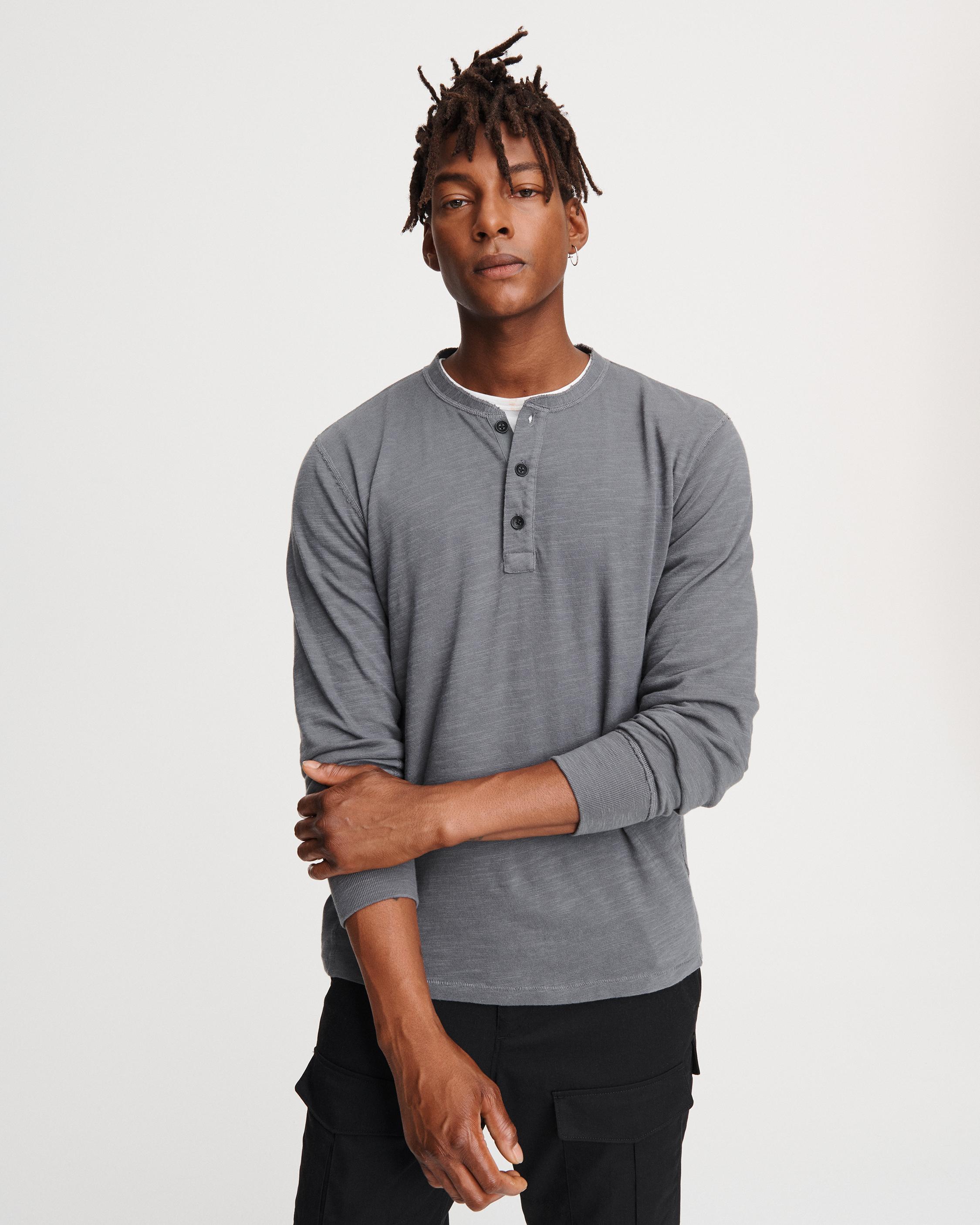 Portico Bar vedholdende Buy the Classic Flame Long Sleeve Henley | rag & bone