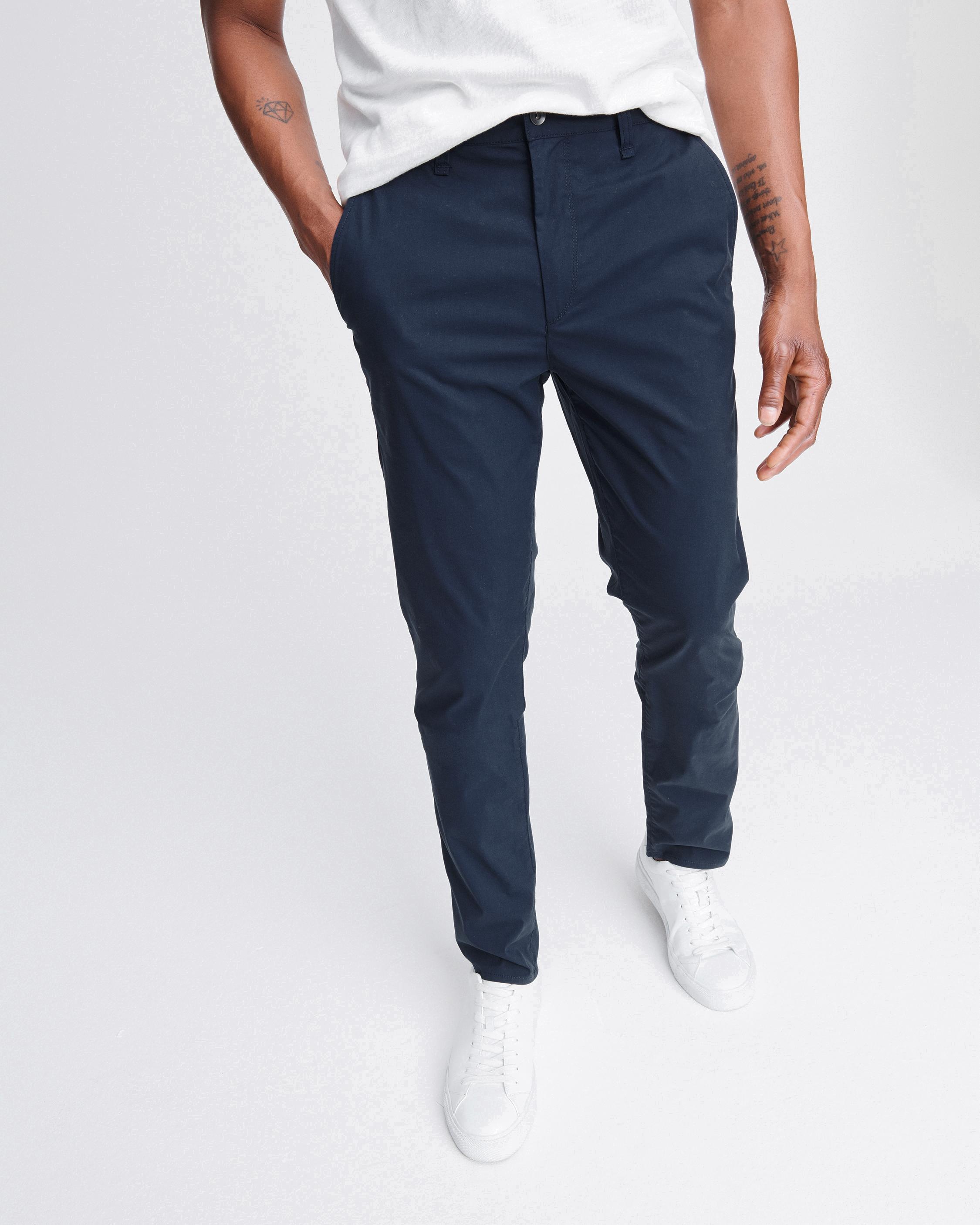 Fit 2 Flyweight Chinos for Men in Navy | rag & bone