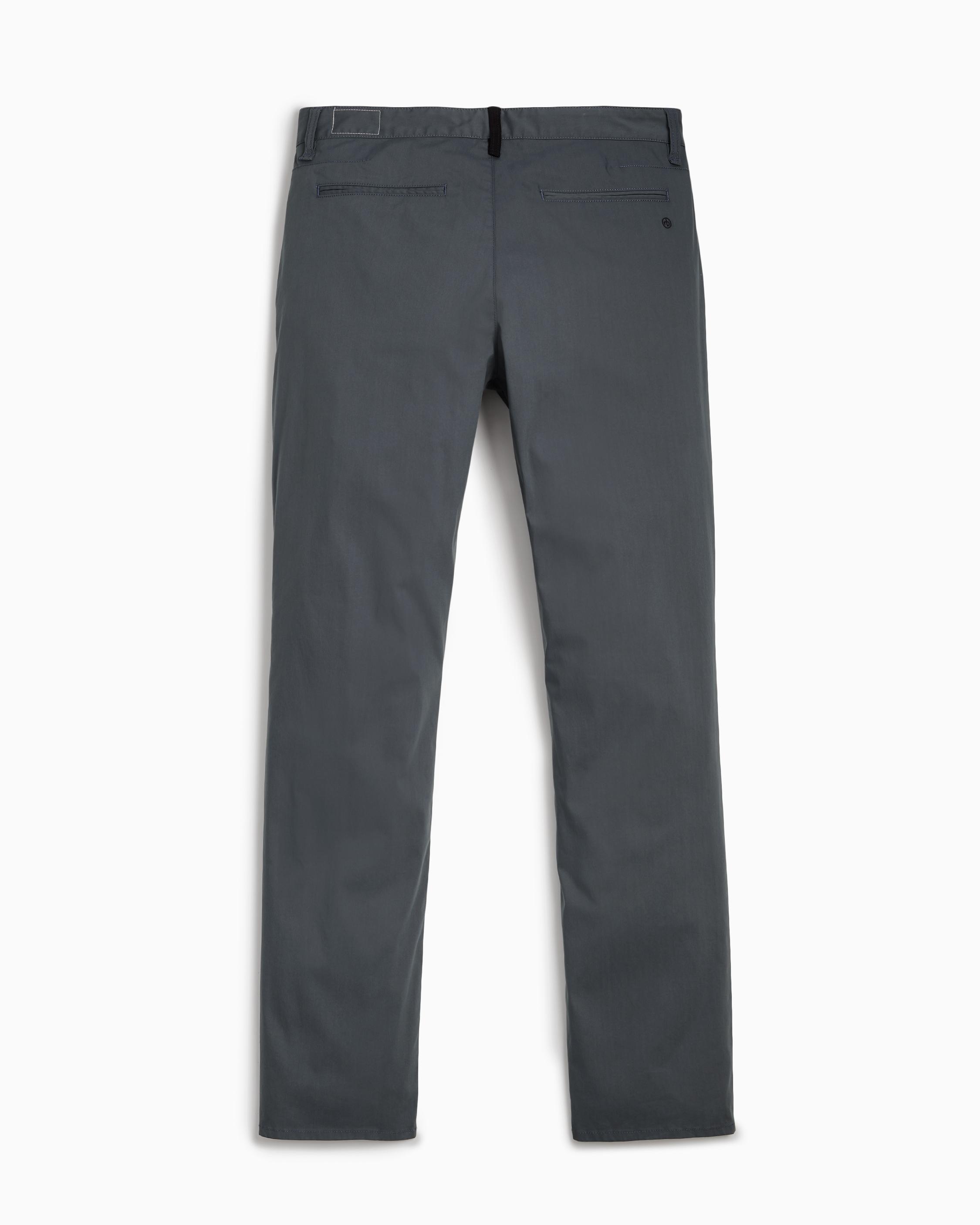 Fit 2 Mid-Rise Flyweight Chino image number 2