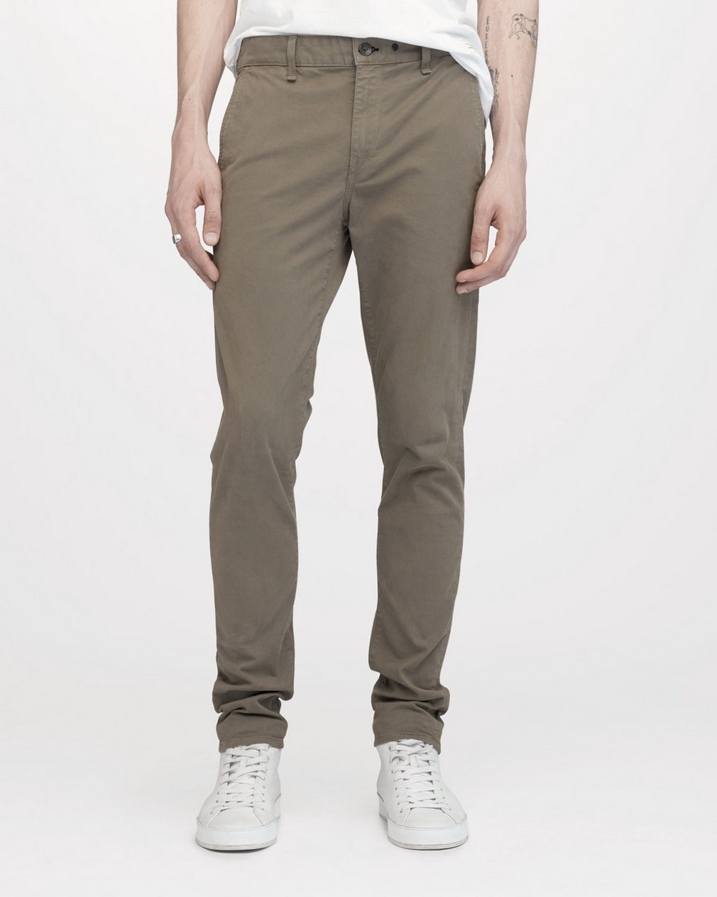 Fit 1 Low-Rise Chino