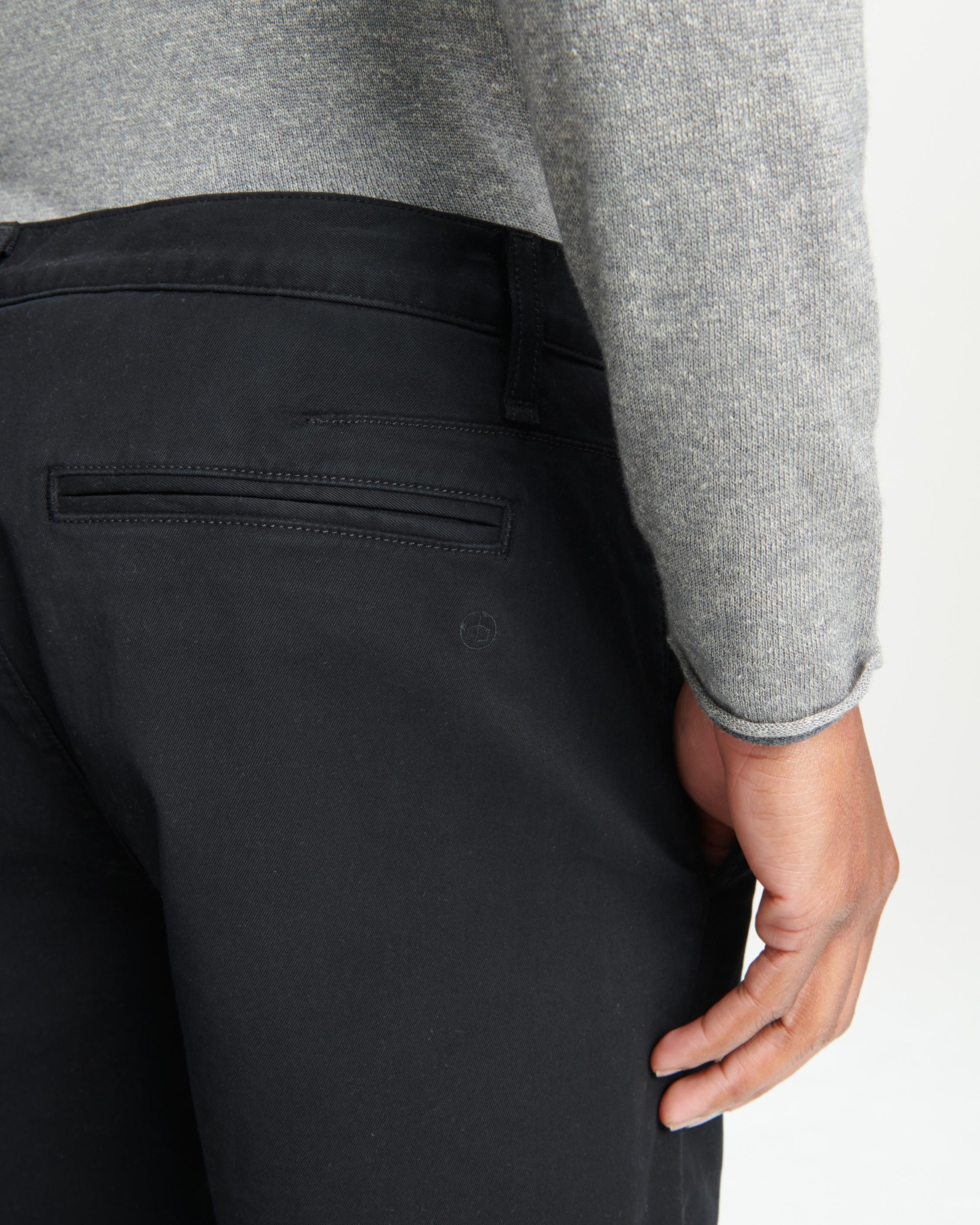 CLASSIC CHINO SHORT image number 5
