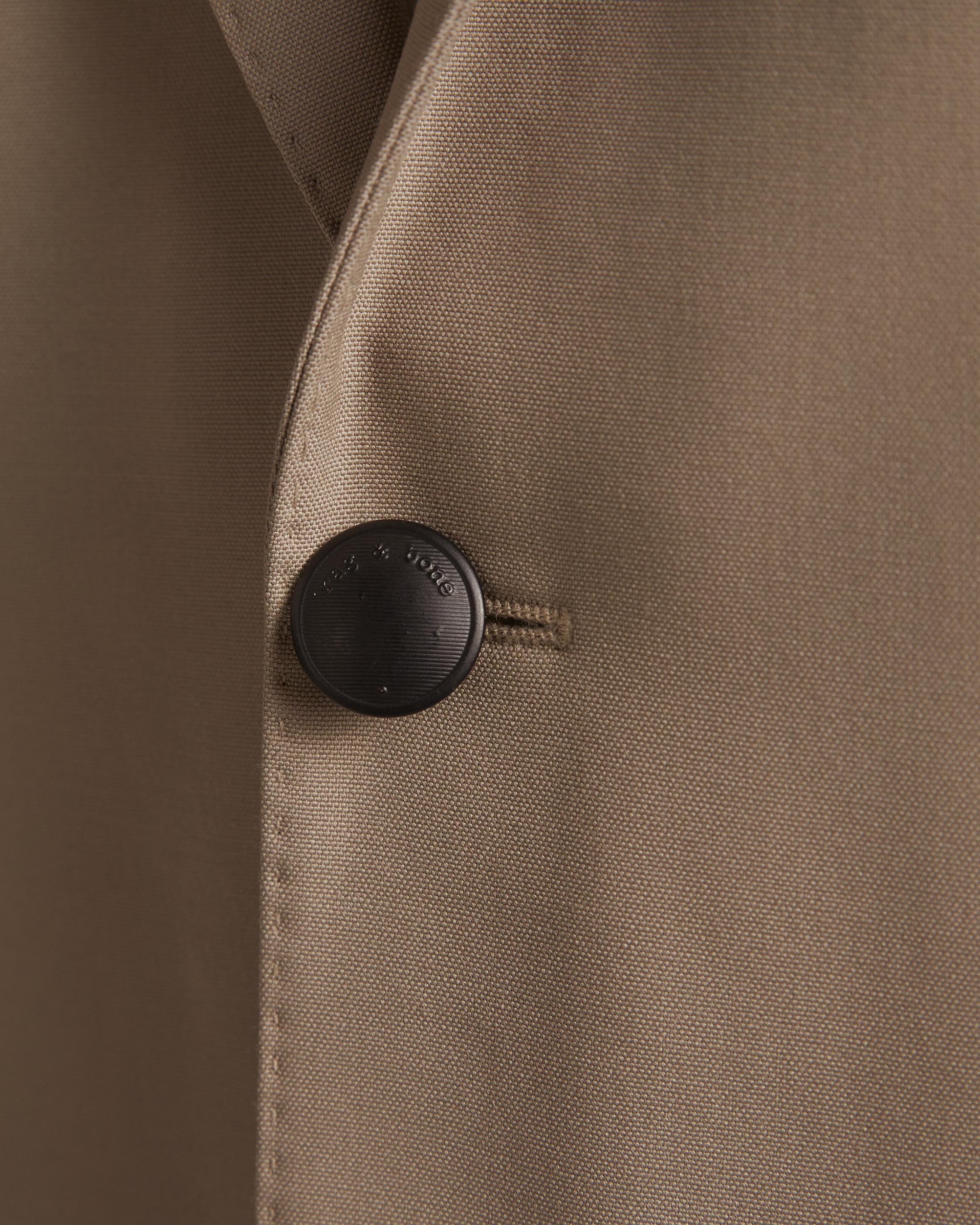 RAZOR JACKET image number 4