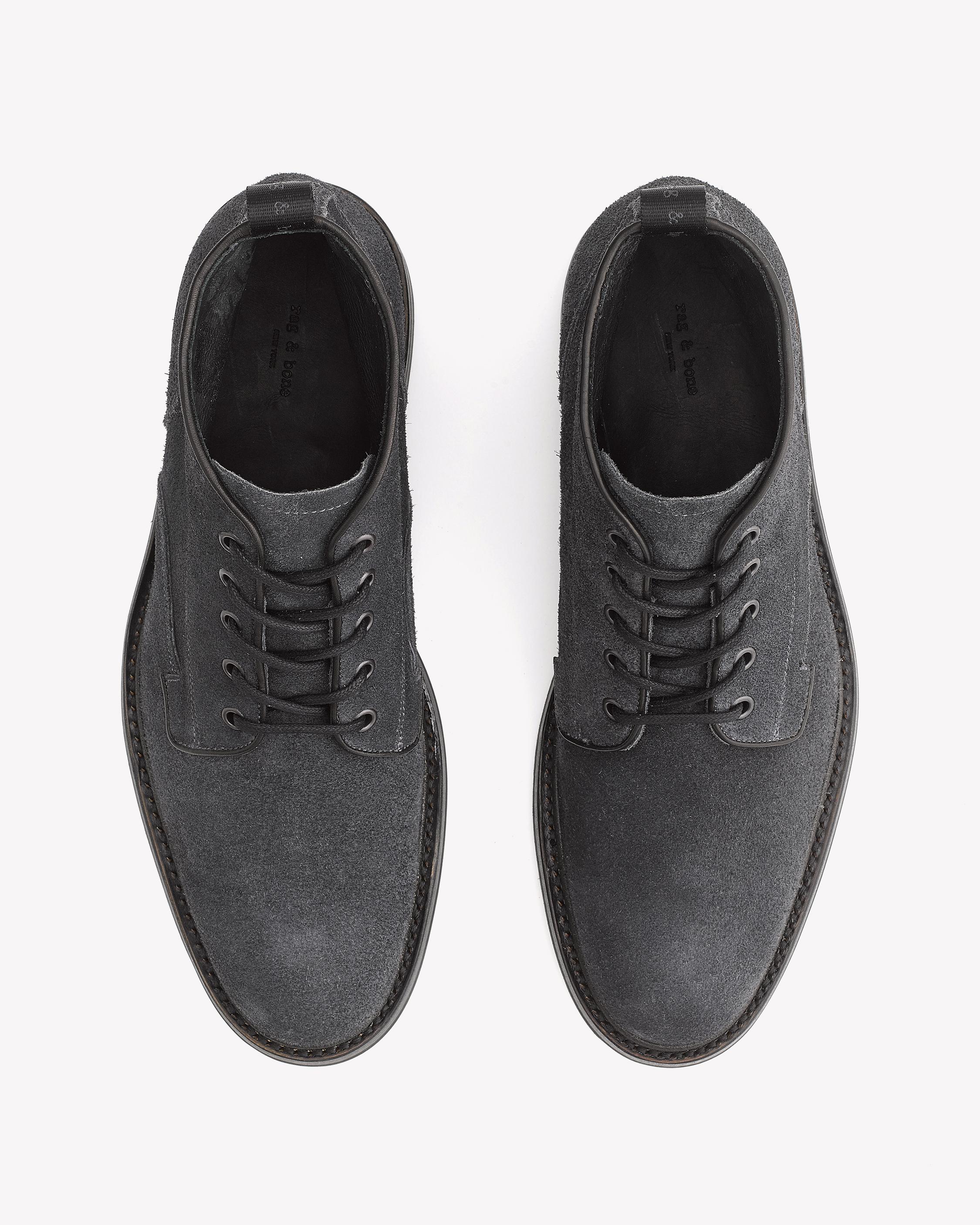 Buy the SPENCER CHUKKA BOOT | rag & bone