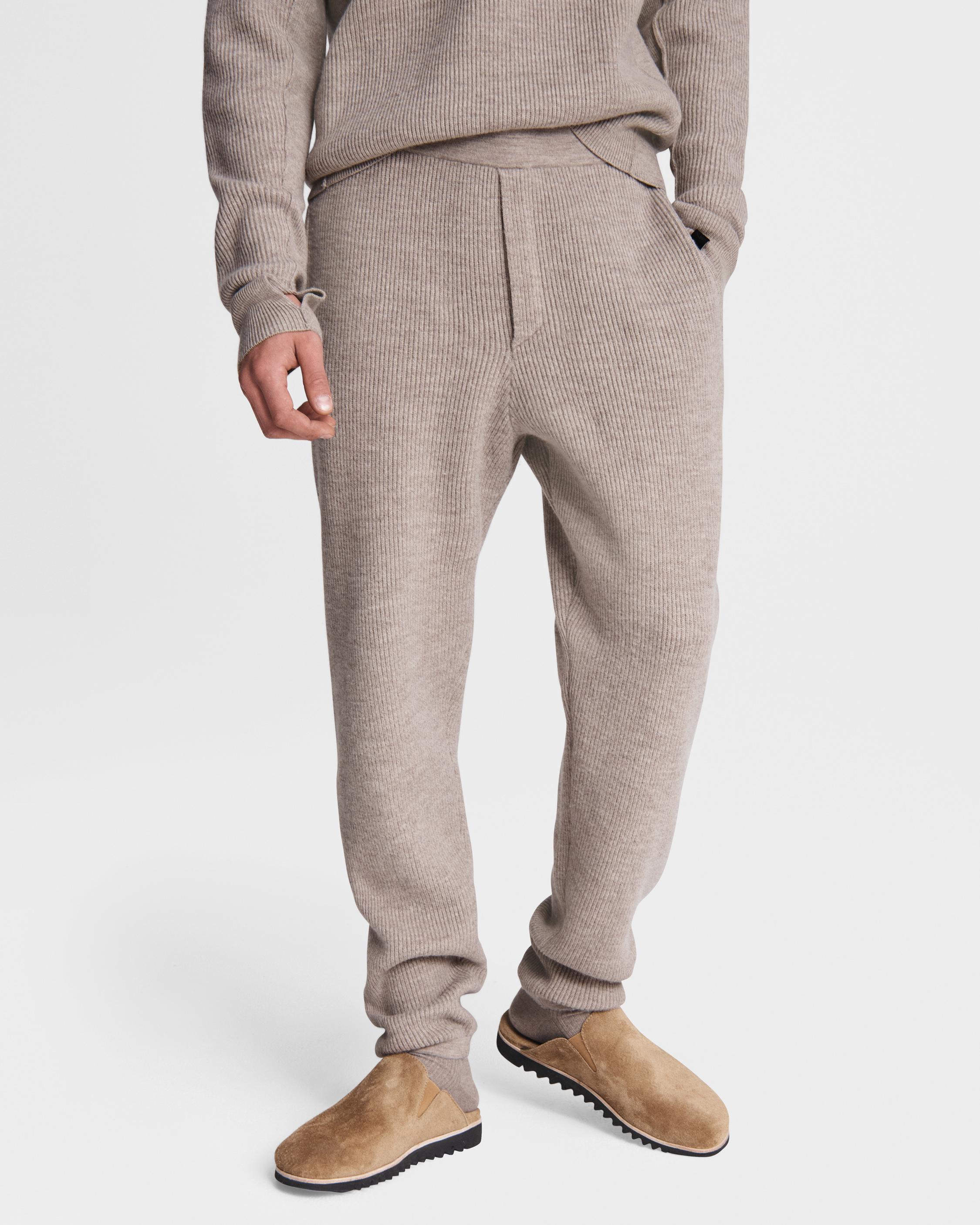 Wool store jogging pants