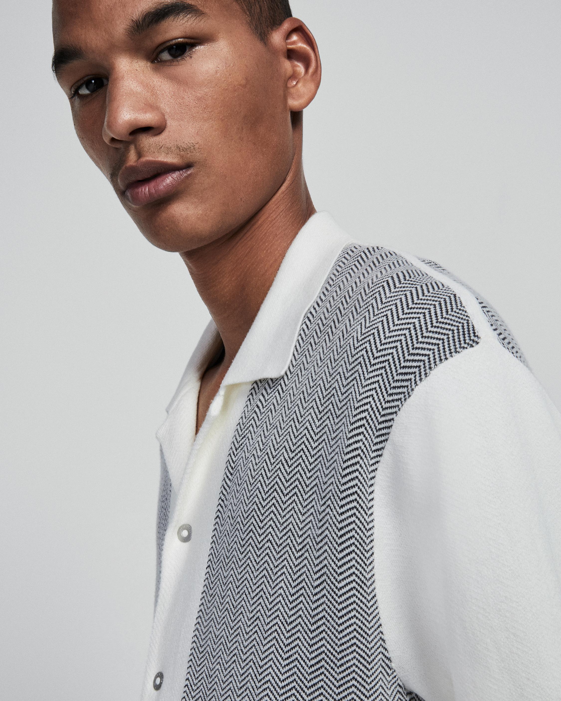 Avery Herringbone Snap Front Shirt