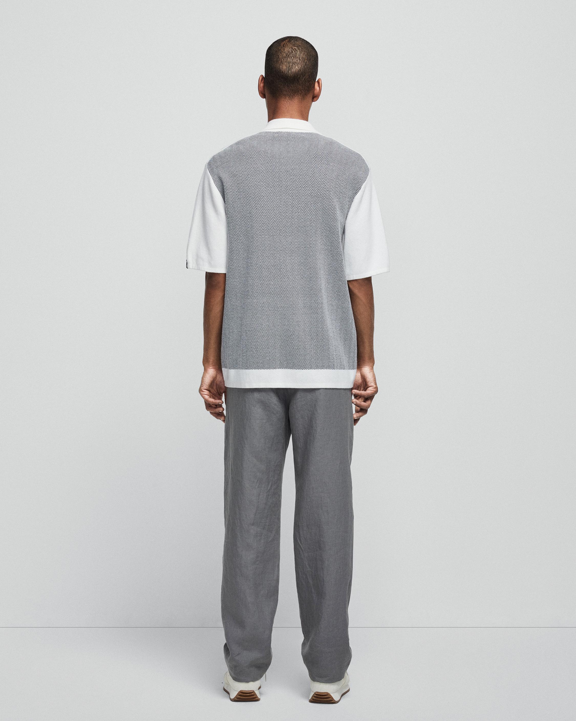 Avery Herringbone Snap Front Shirt image number 6