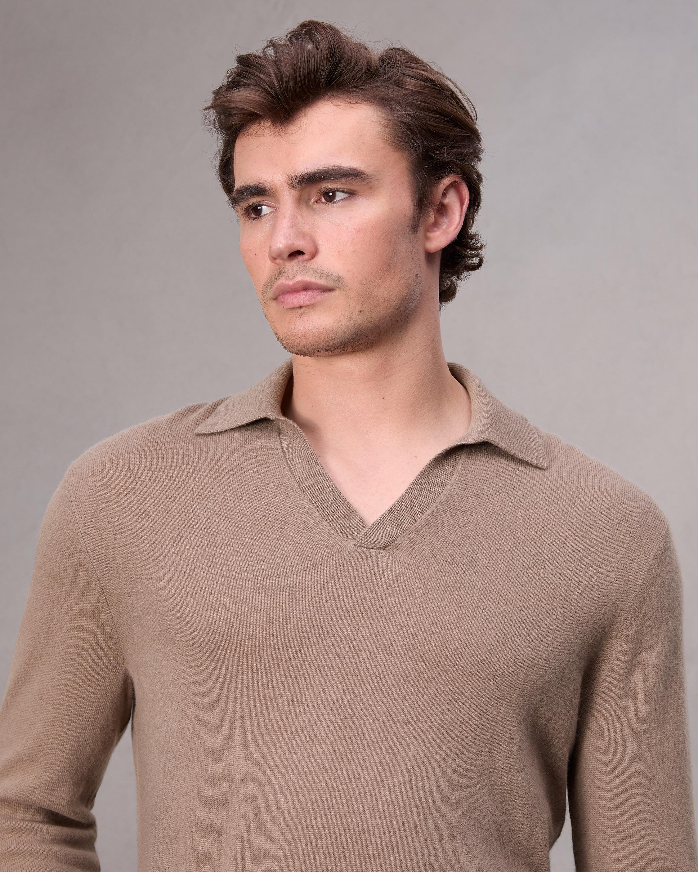 Downing Cashmere Polo image number 6