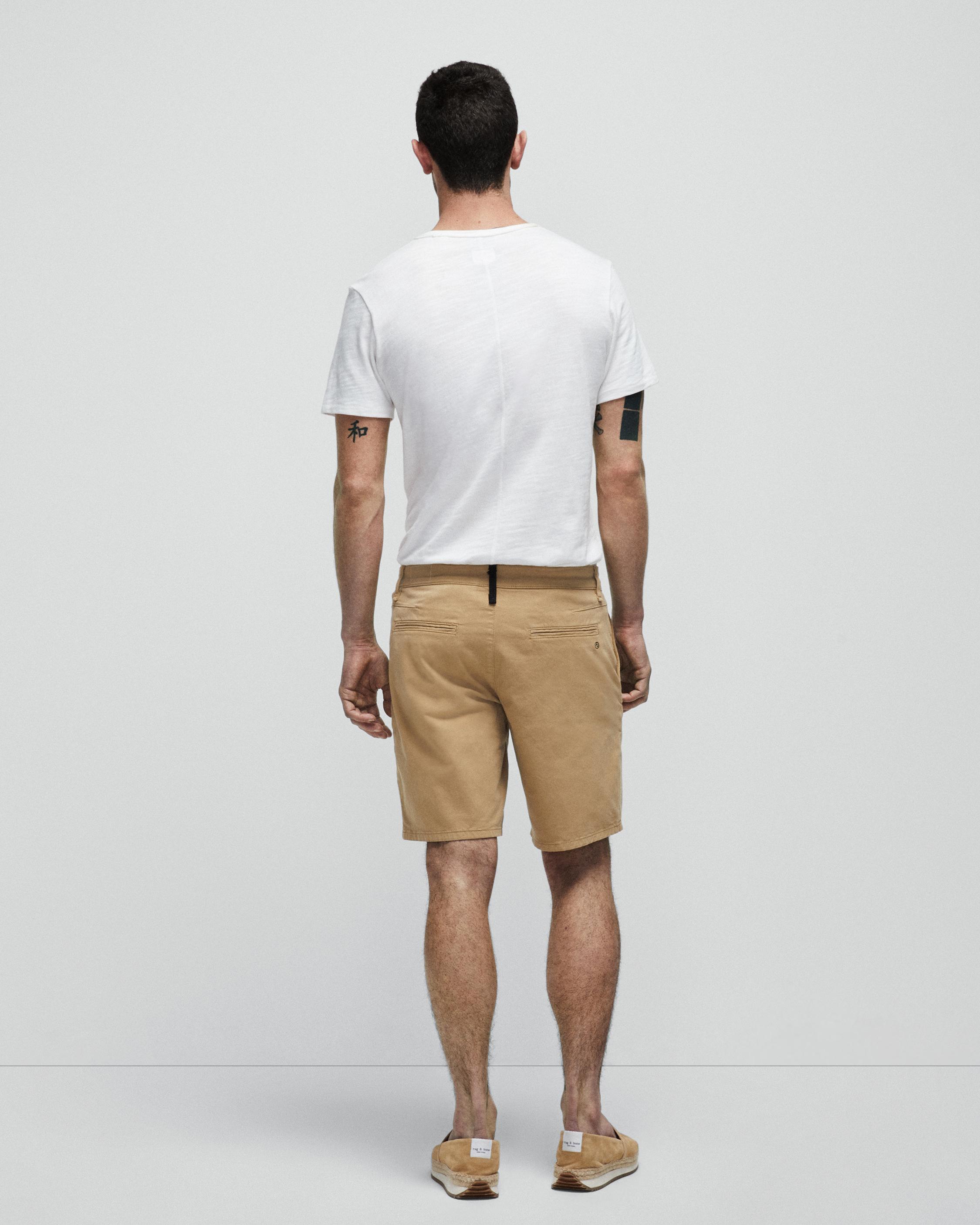 Perry Cotton Stretch Twill Short - Cornstalk | rag & bone