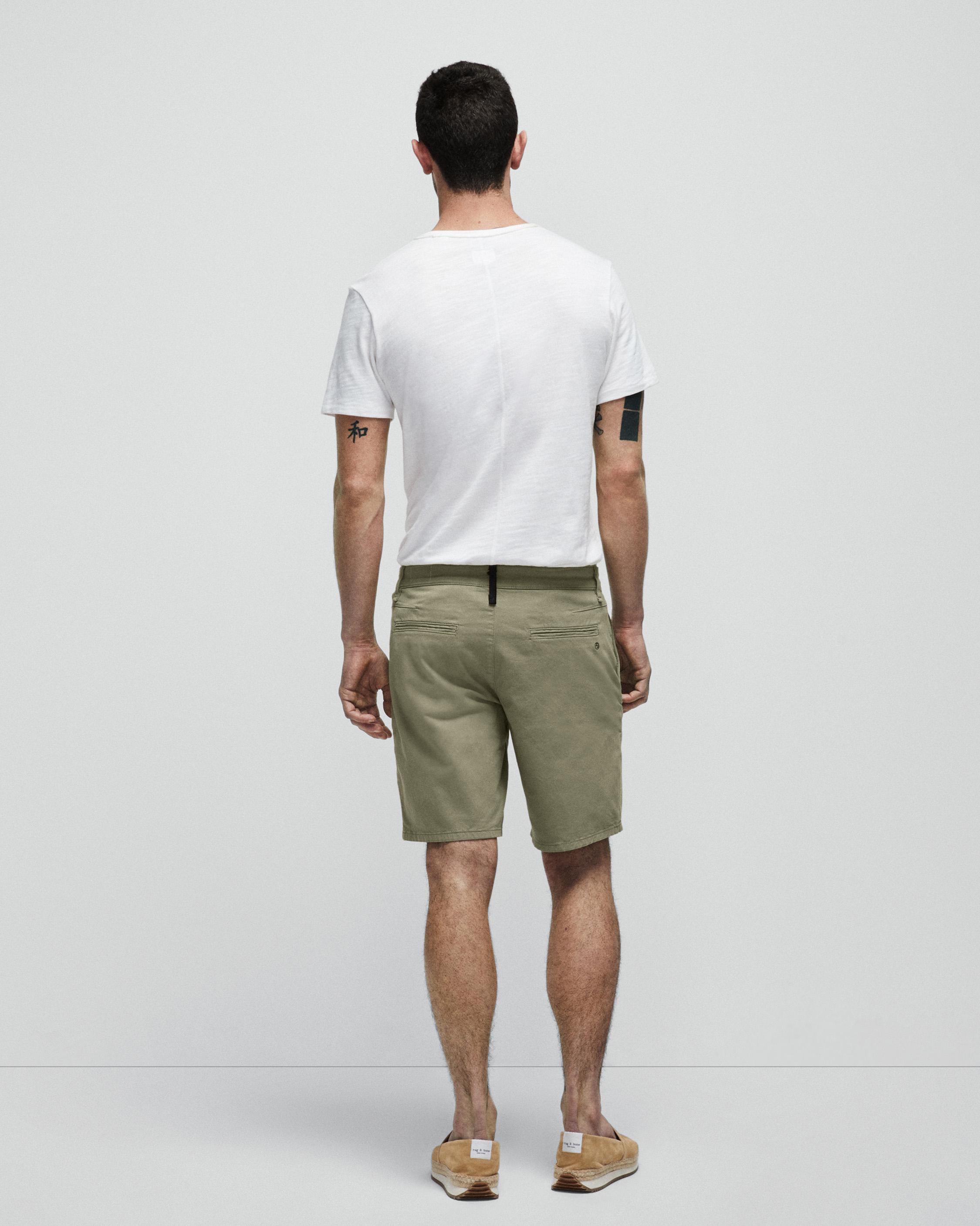 Slim-fit shorts in stretch-cotton twill