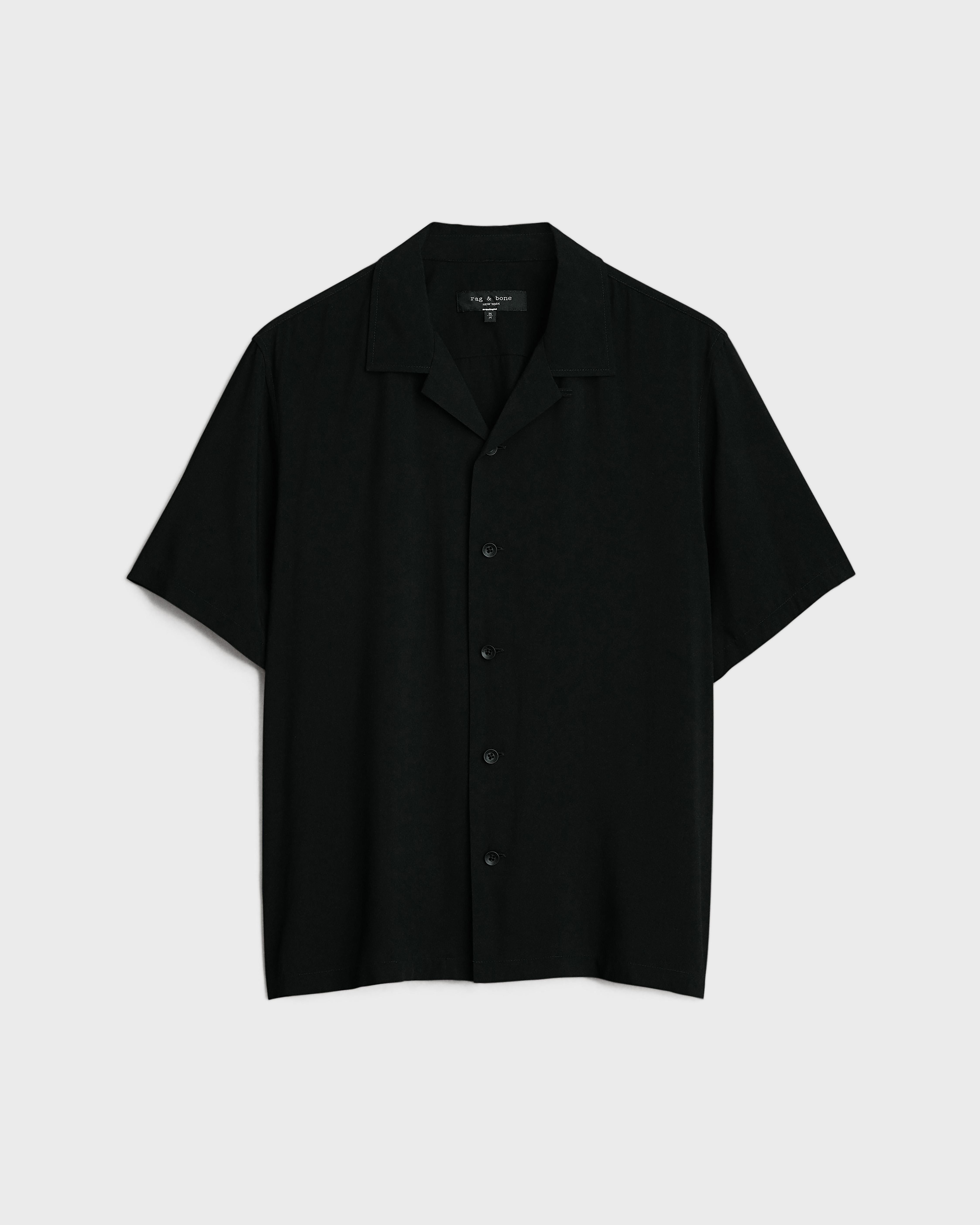 Black short outlet sleeve button down