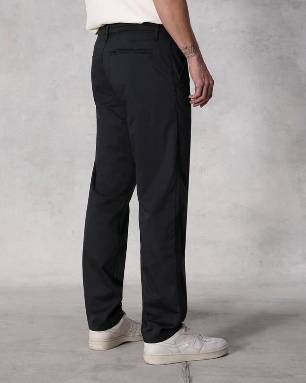 Standard Cotton Chino image number 4