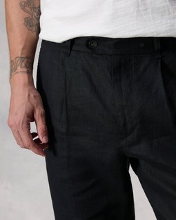 Pleated Linen Chino image number 7