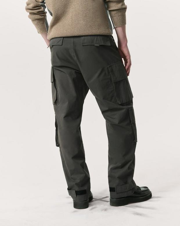 Union Relaxed Straight Cotton Cargo Pants - Dark Grey | rag Union Relaxed Straight Cotton Cargo Pants - Dark Grey | rag