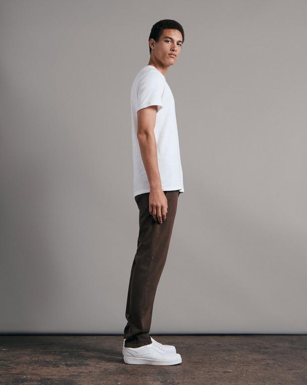 Fit 2 Action Loopback Chino image number 4