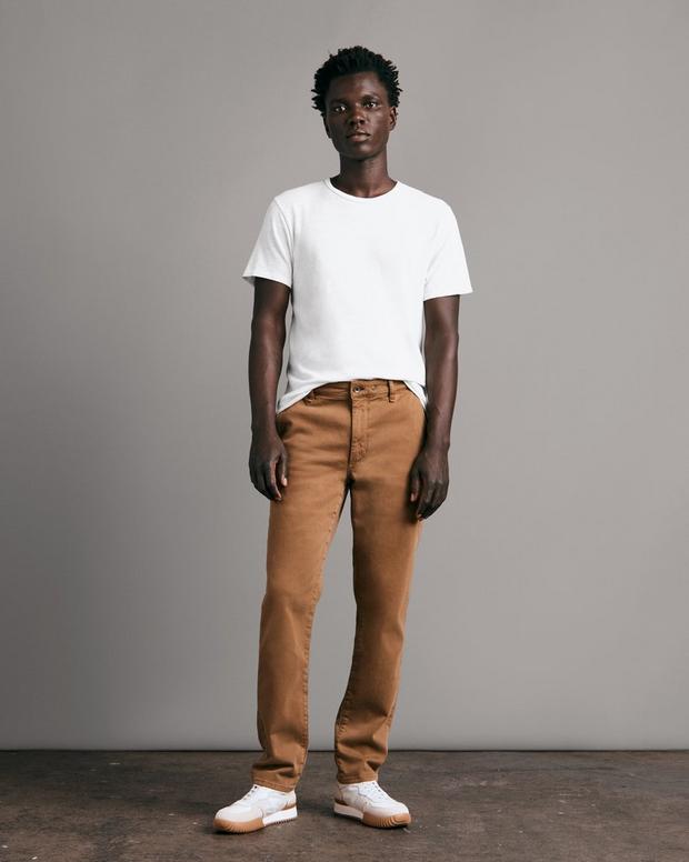 Fit 2 Lightweight Loopback Chino image number 3