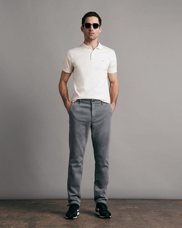 Fit 2 Lightweight Loopback Chino image number 3
