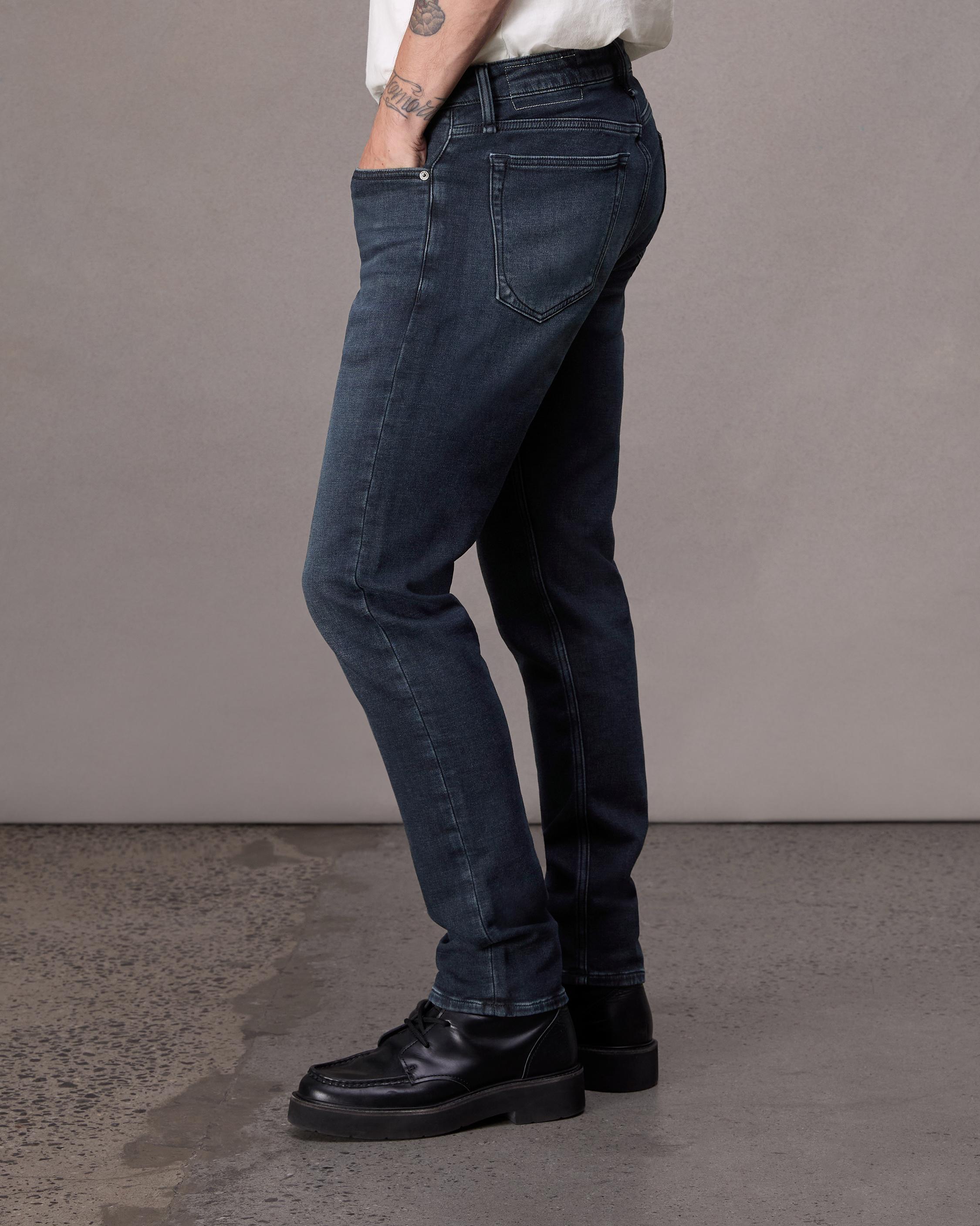 Fit 3 Athletic Fit Jean image number 3