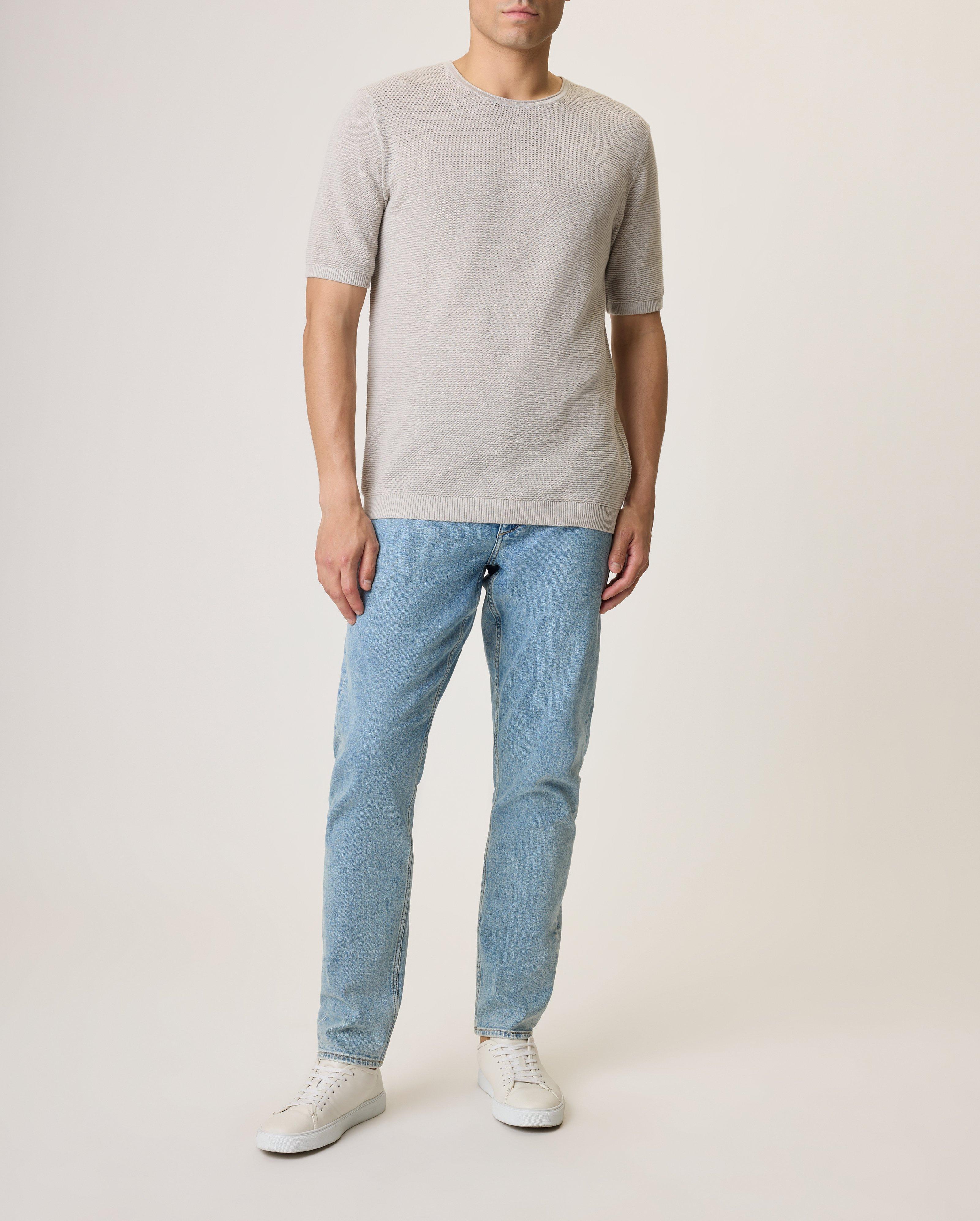 rb 3 Athletic Fit Jeans image number 1