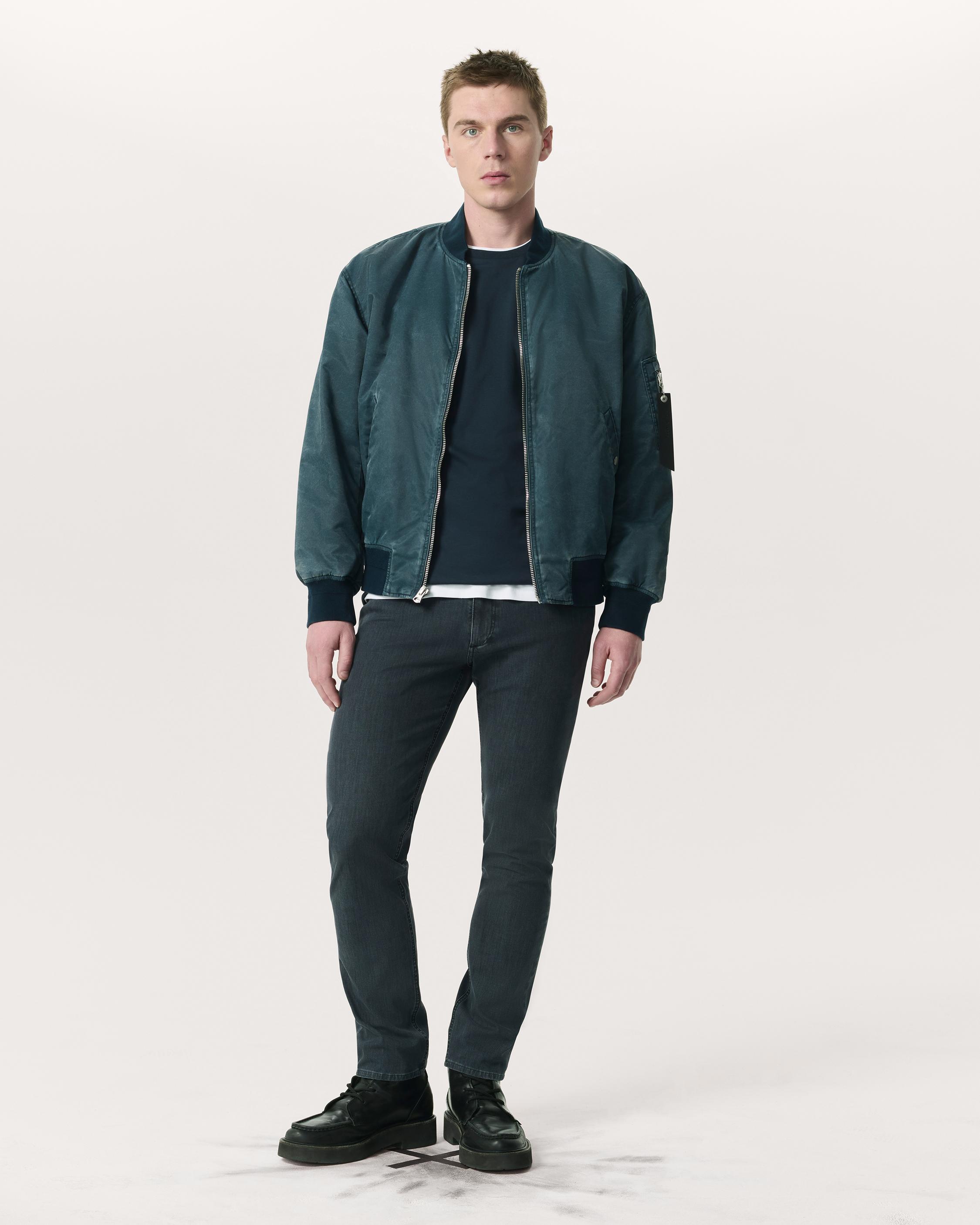 Fit 2 Slim Jeans image number 1