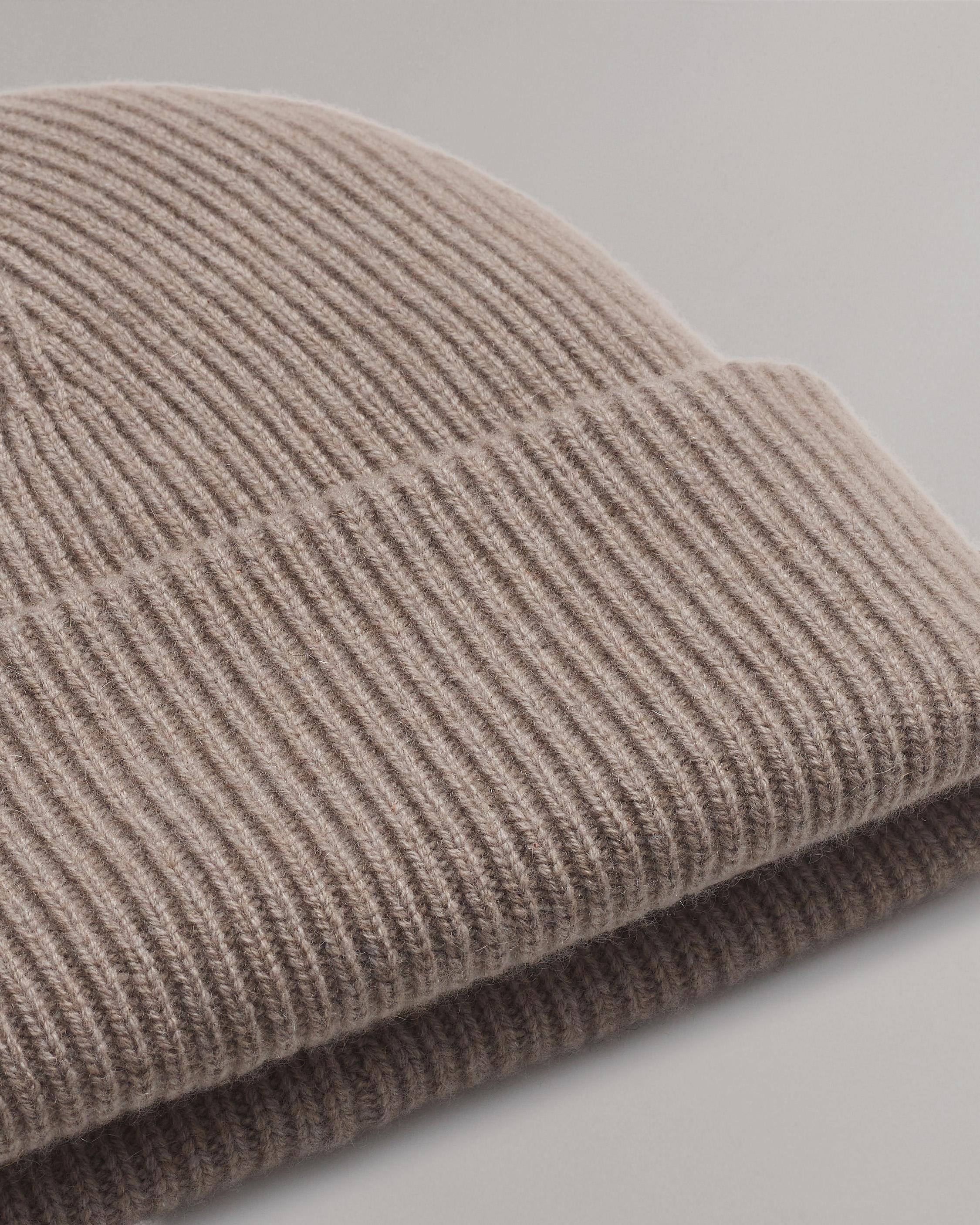 Downing Cashmere Beanie image number 3