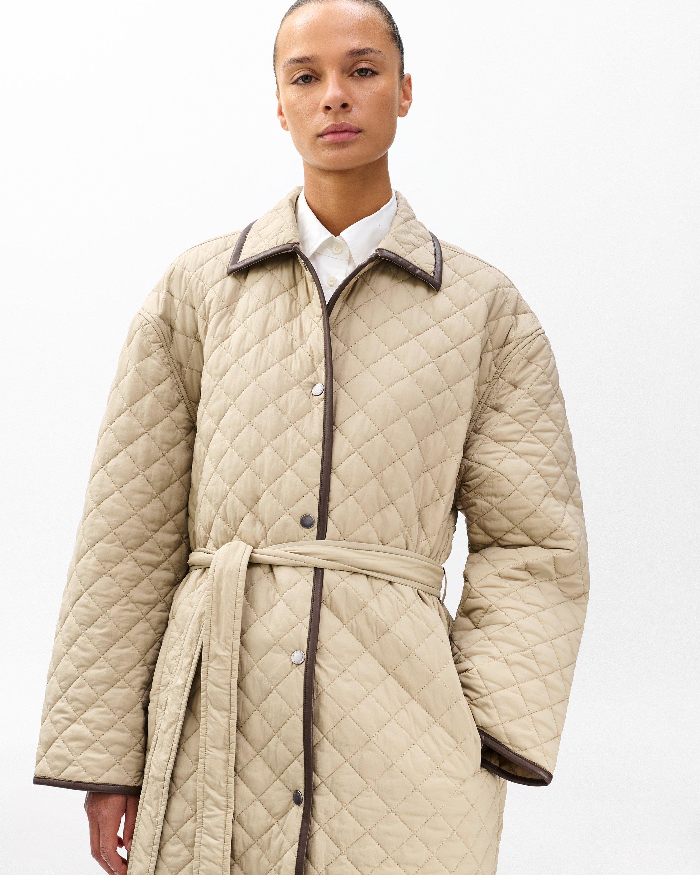 Kelly Quilted Jacket image number 4