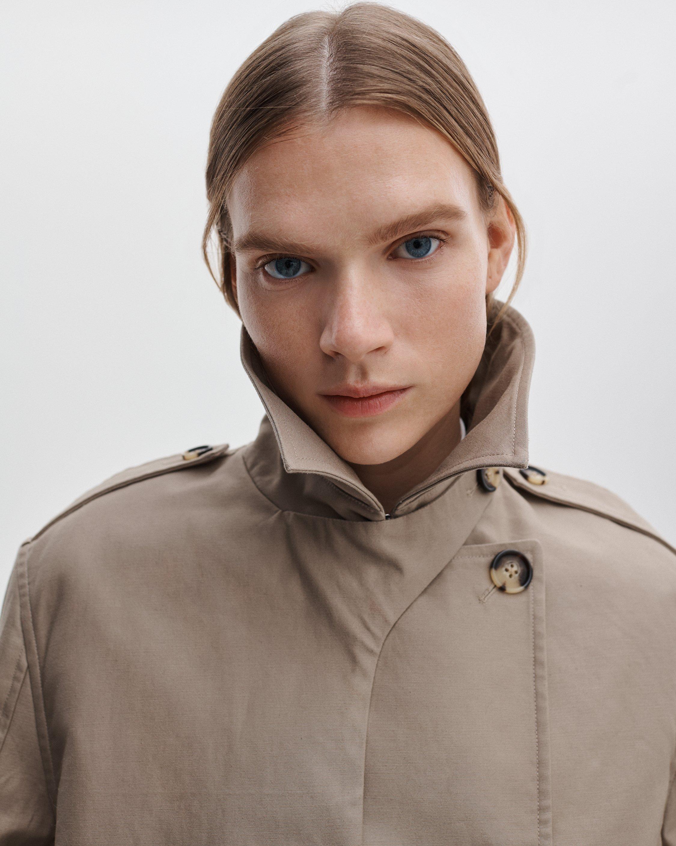 Jamie Cropped Trench Coat - image 4
