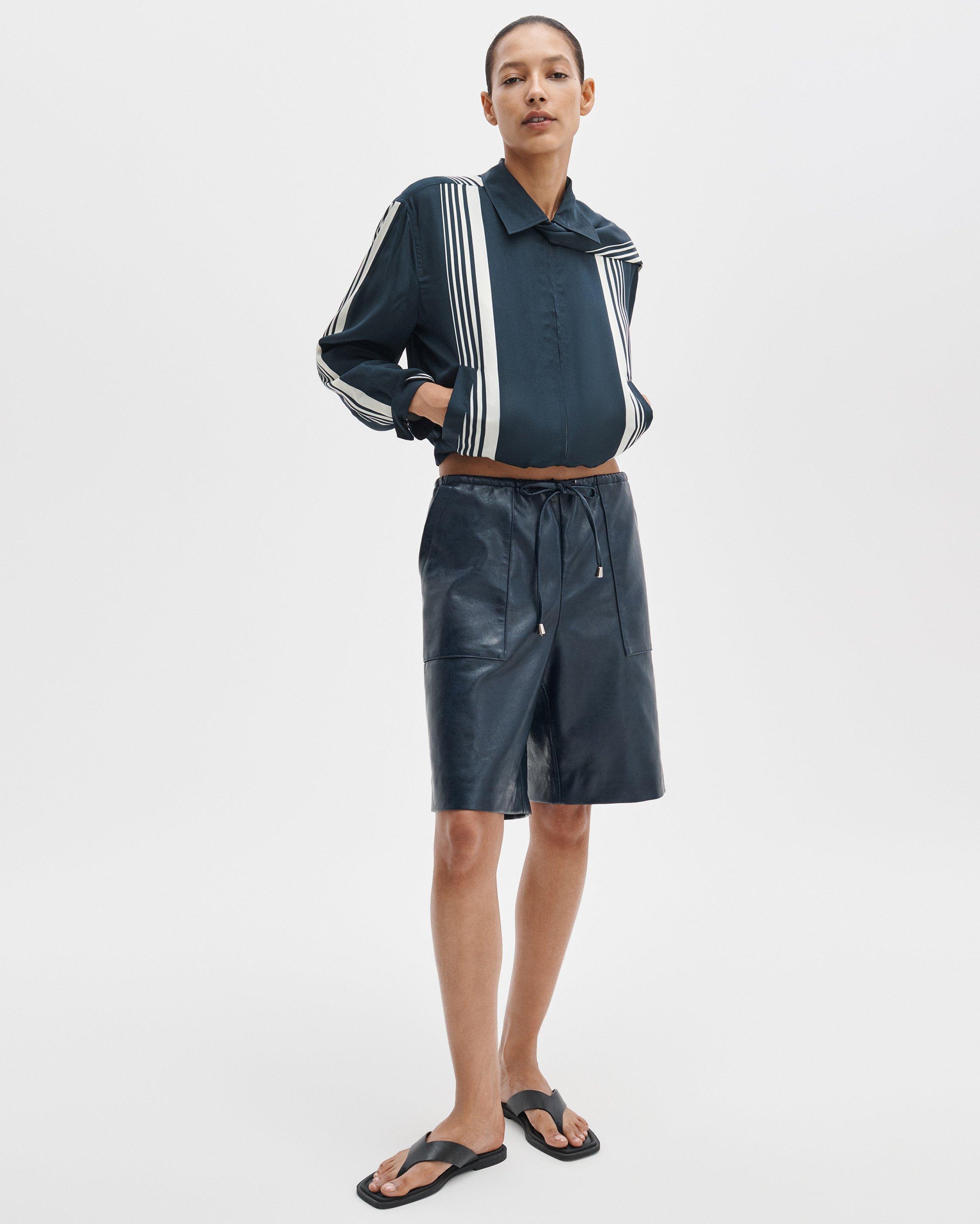 Claire Drawstring Short image number 1