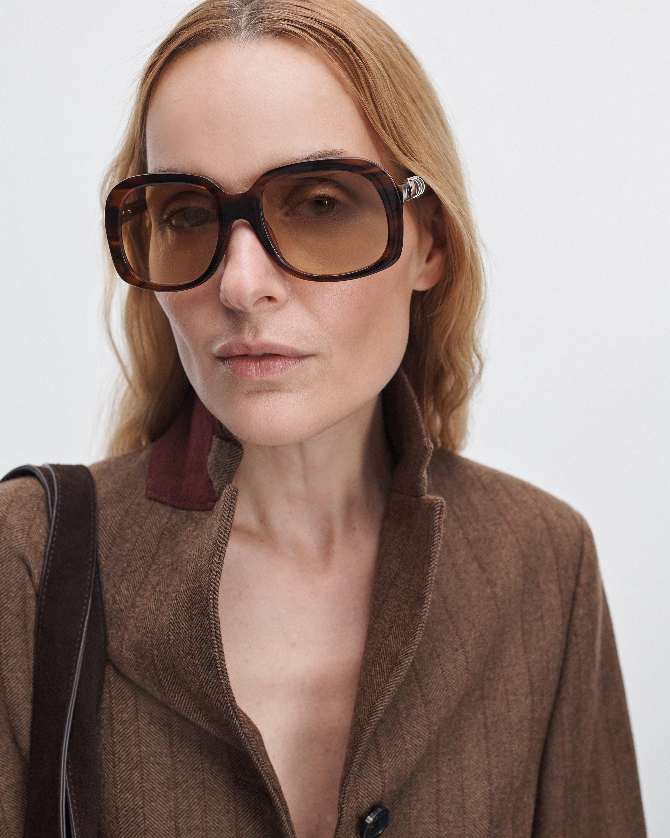 Wren Square Sunglasses image number 2