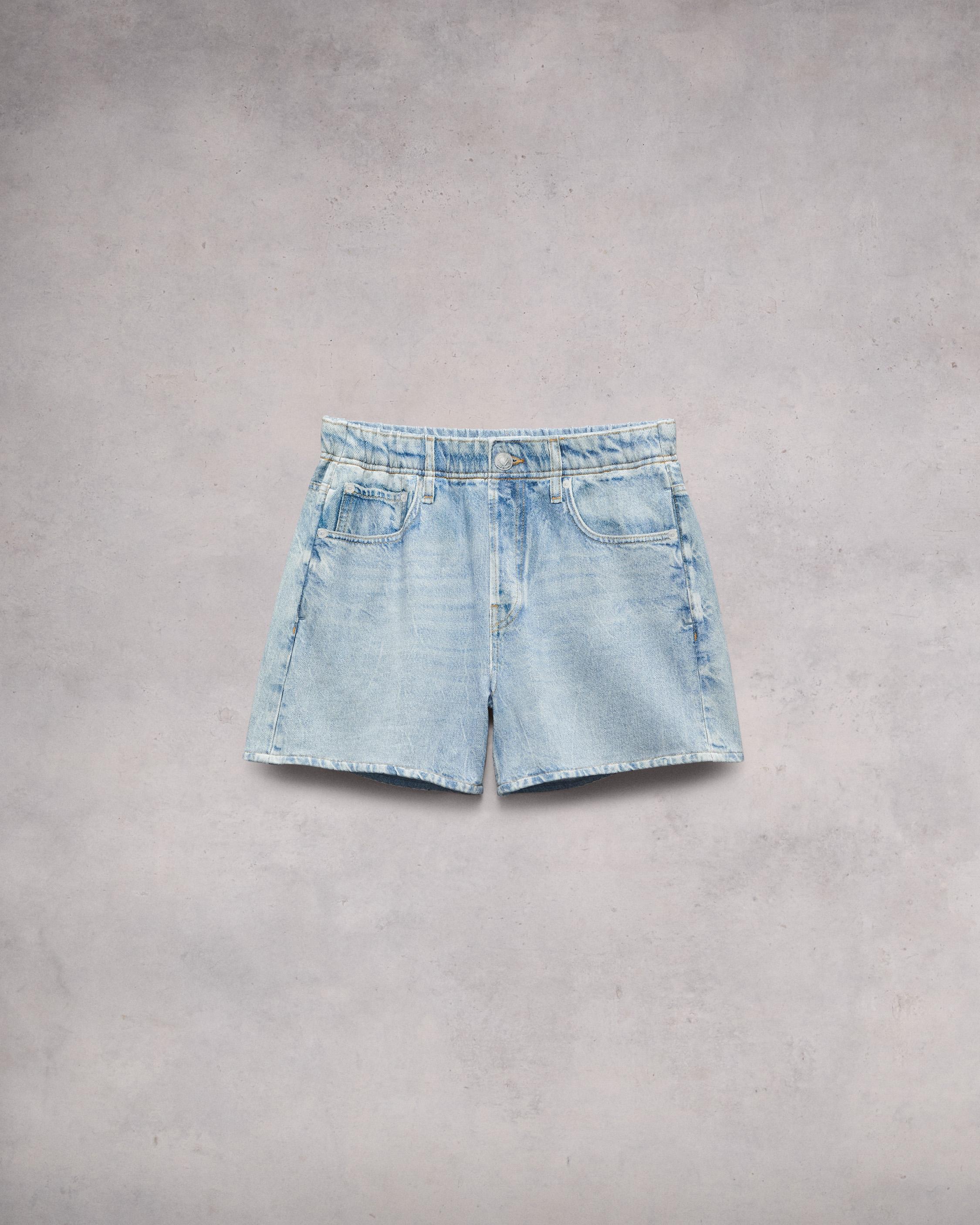 rb Miramar Walking Shorts image number 2