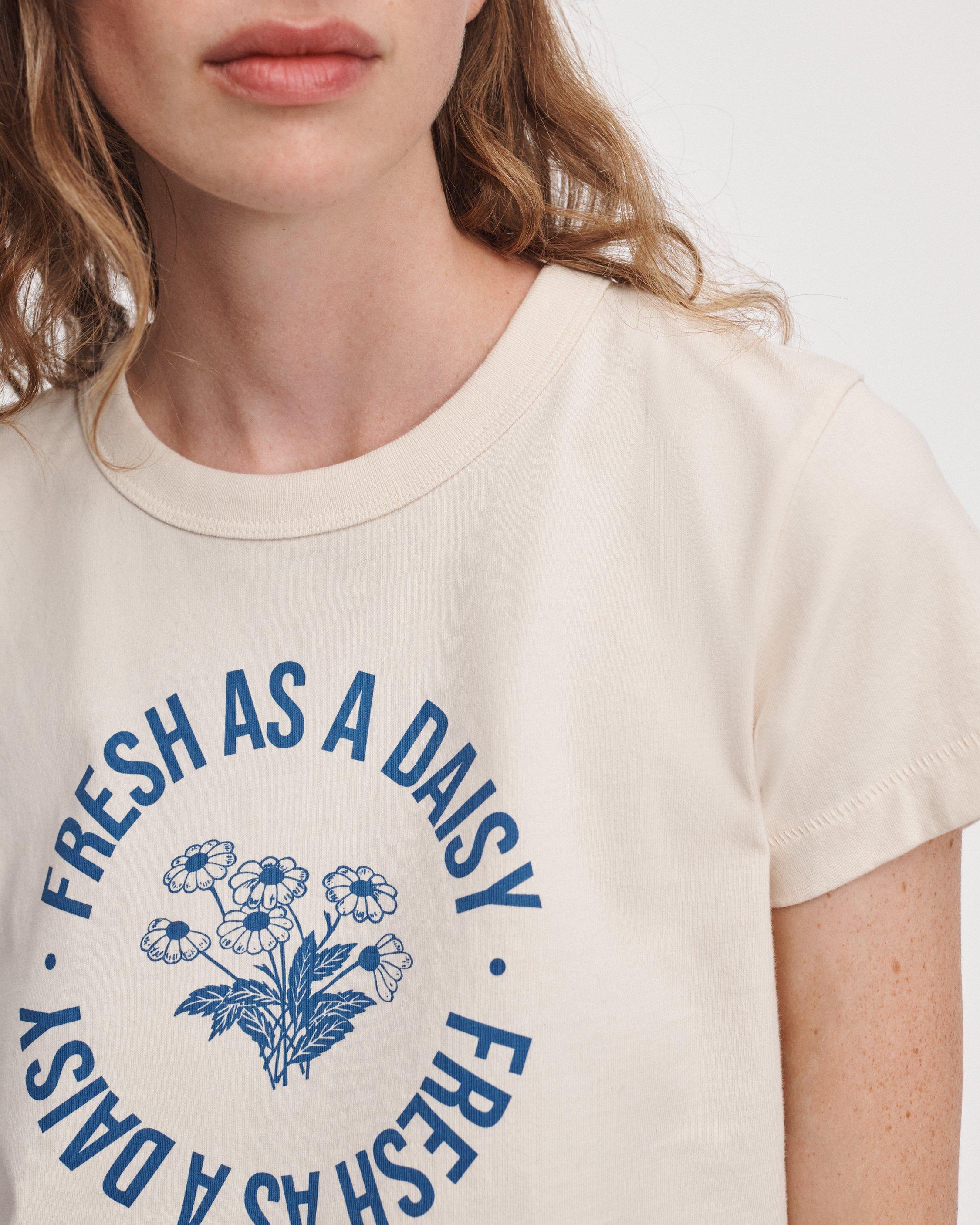 Kelly Perfect Graphic Tee image number 4