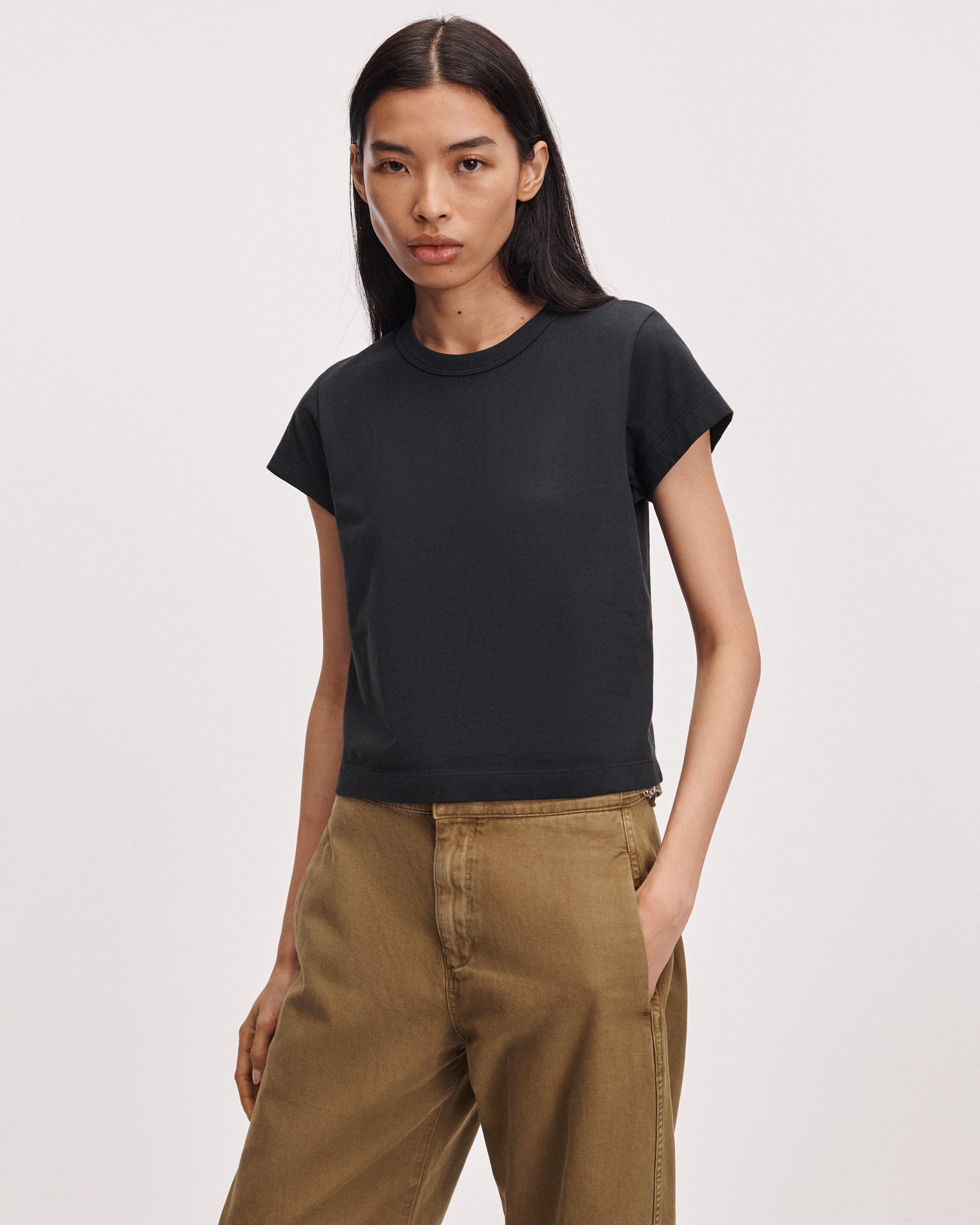Kelly Perfect Tee image number 1