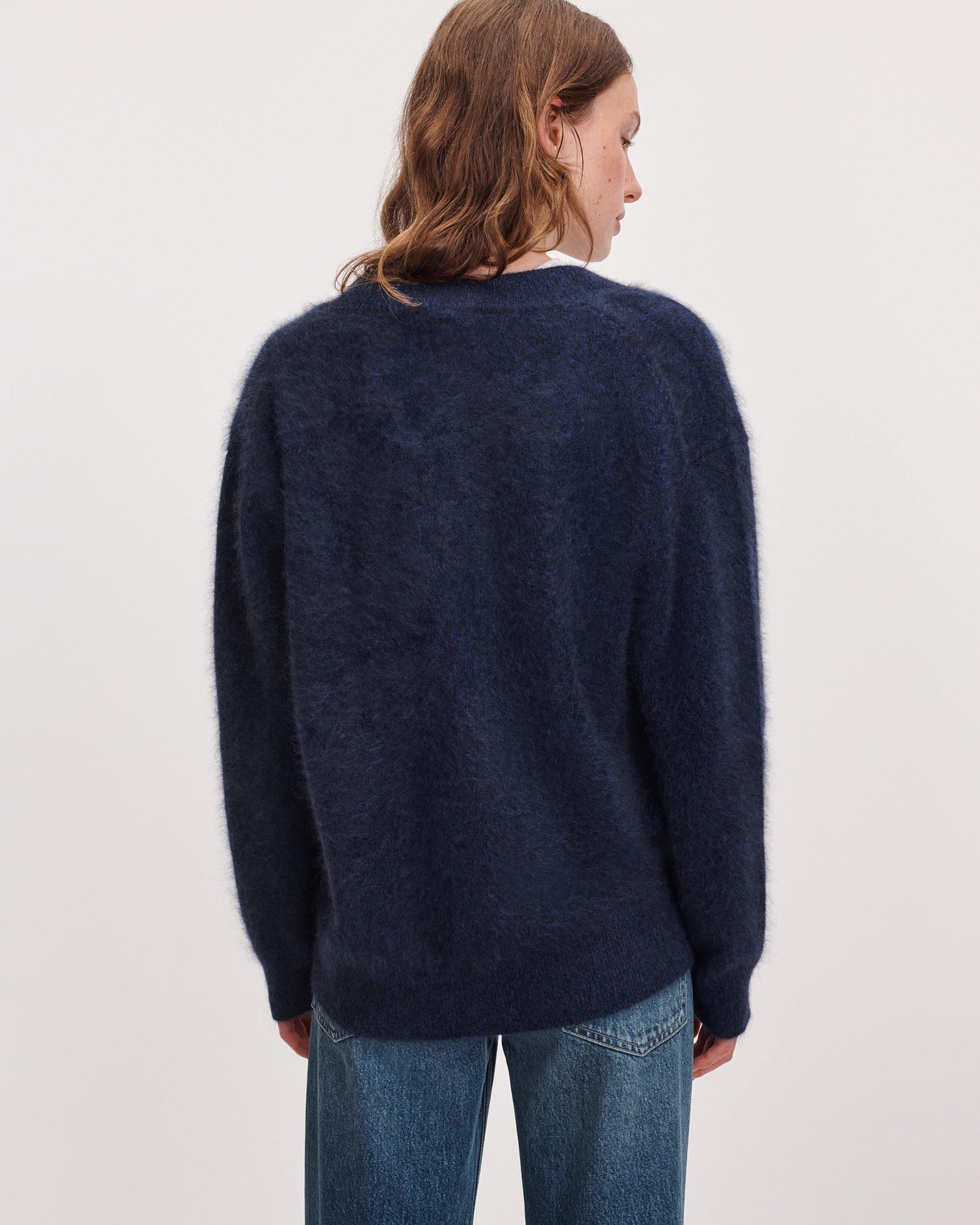 Jada Brushed Cashmere V-Neck image number 5