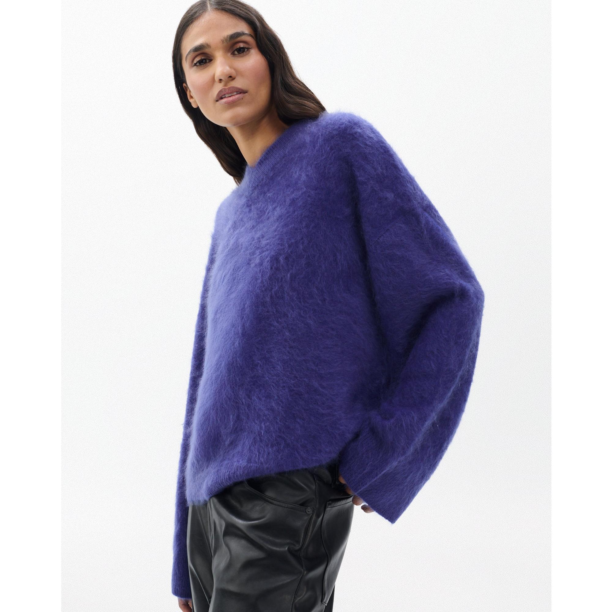 Jada Brushed Cashmere V-Neck Sweater