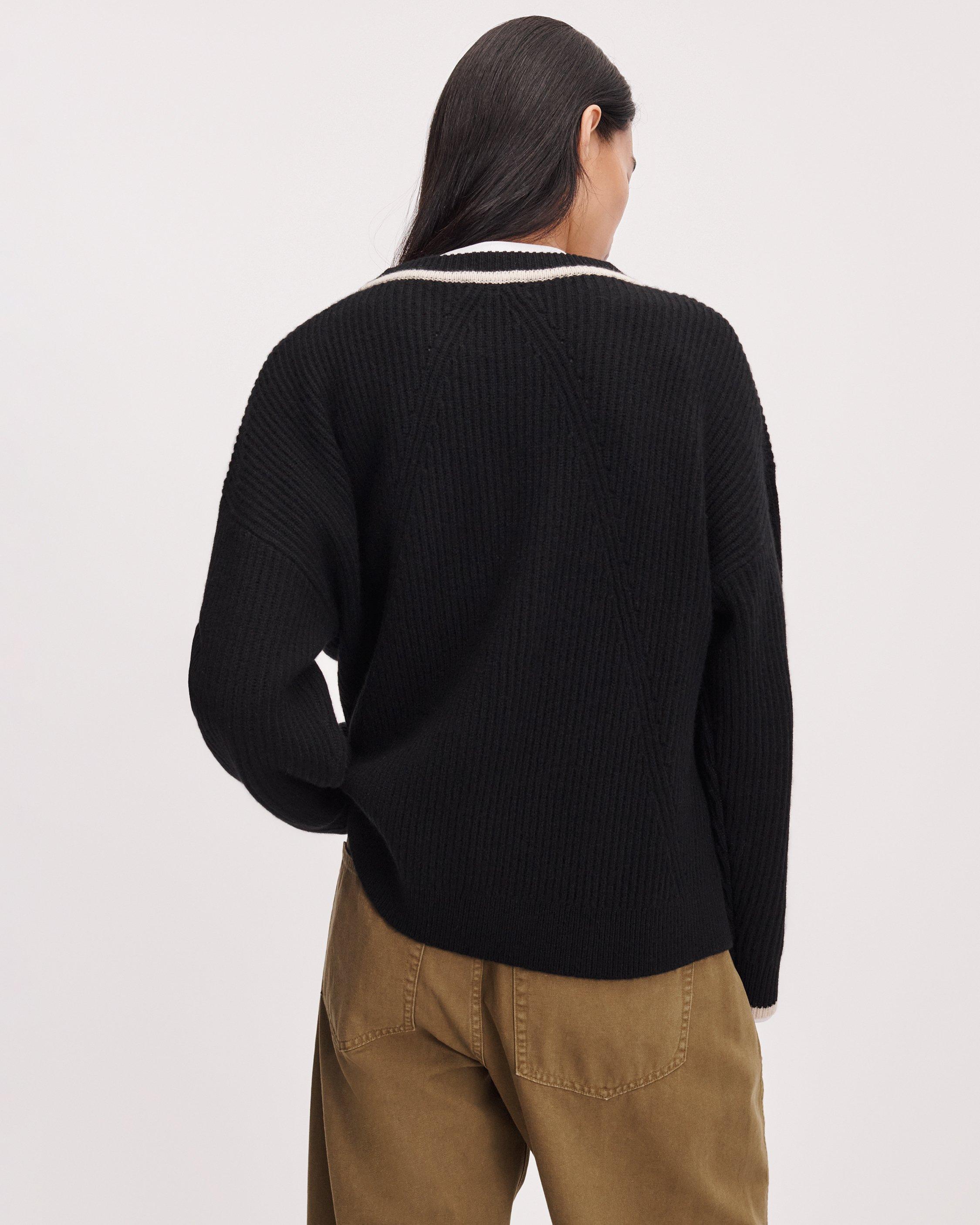 Gigi Cashmere Crewneck image number 5
