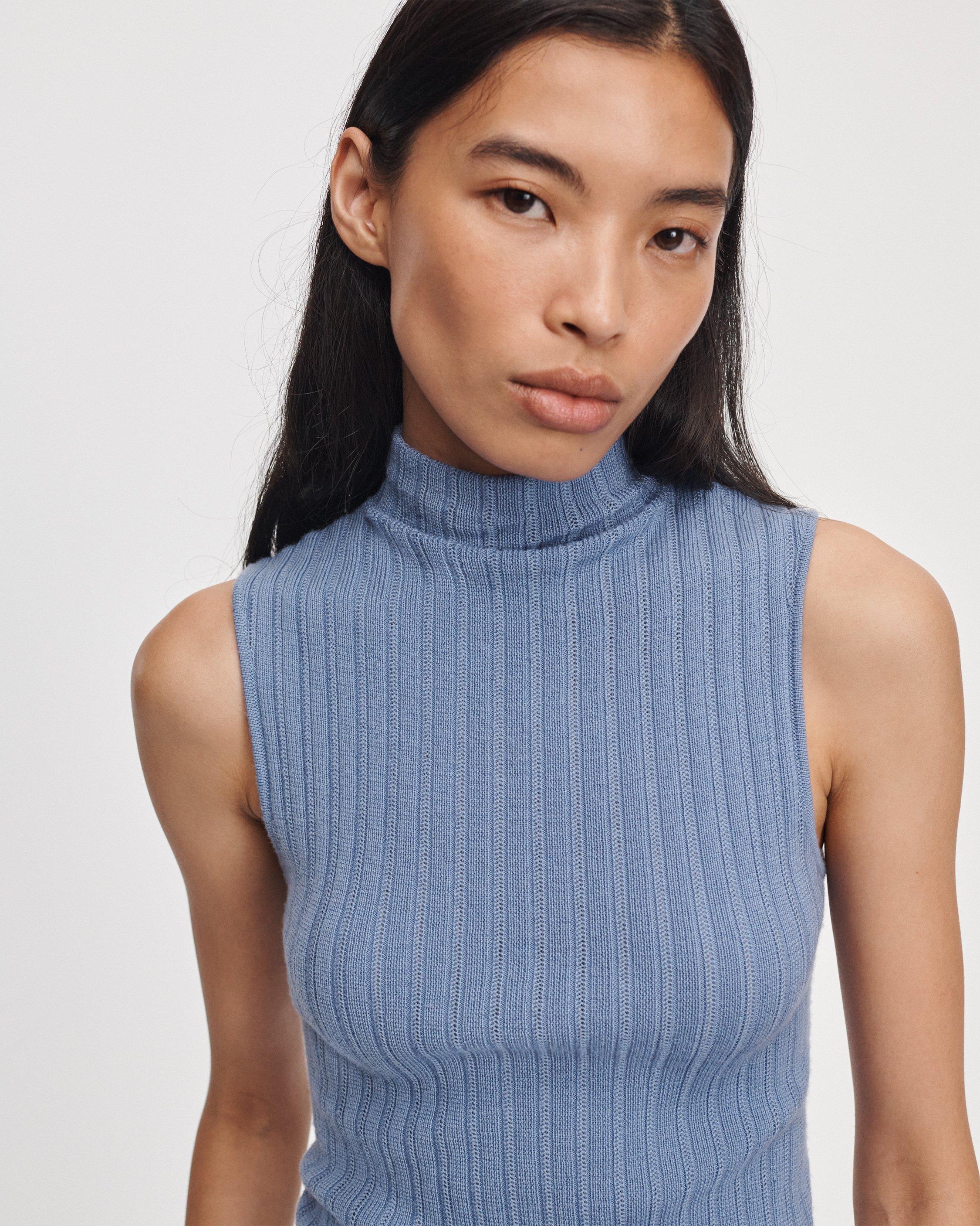 Rhodes Sleeveless Turtleneck image number 4