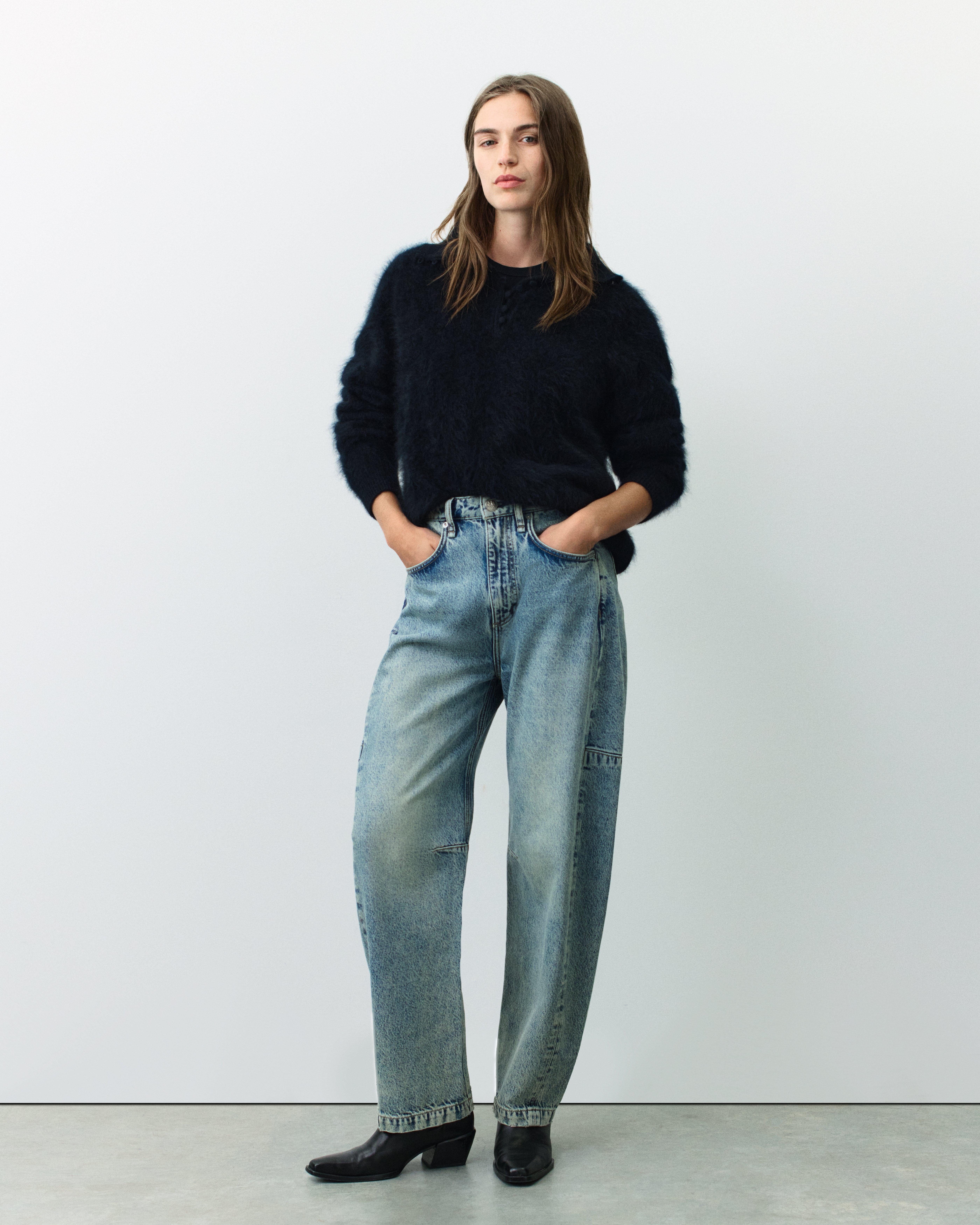 Charlie Barrel Jeans image number 7