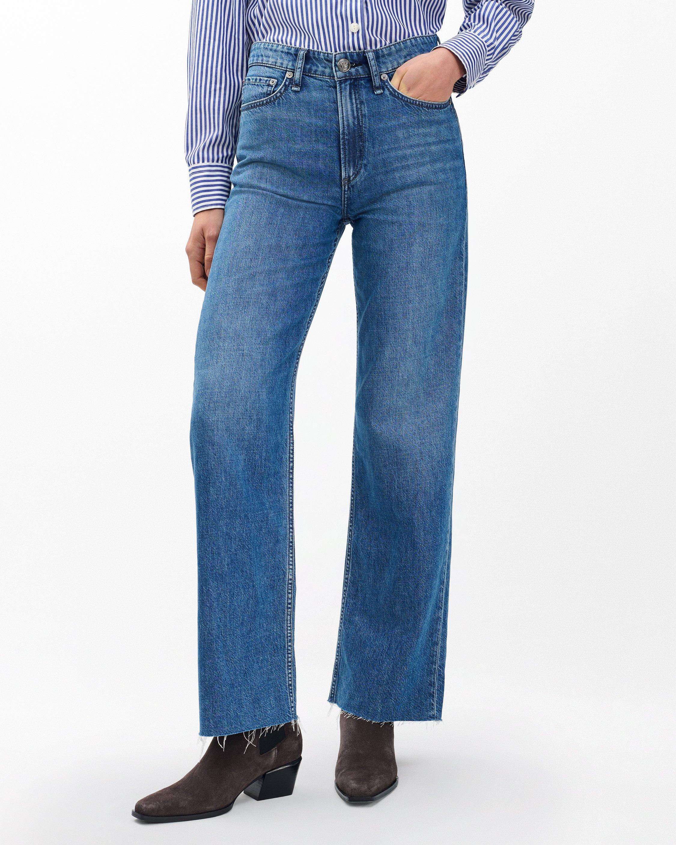 Logan Wide-Leg Jeans image number 4