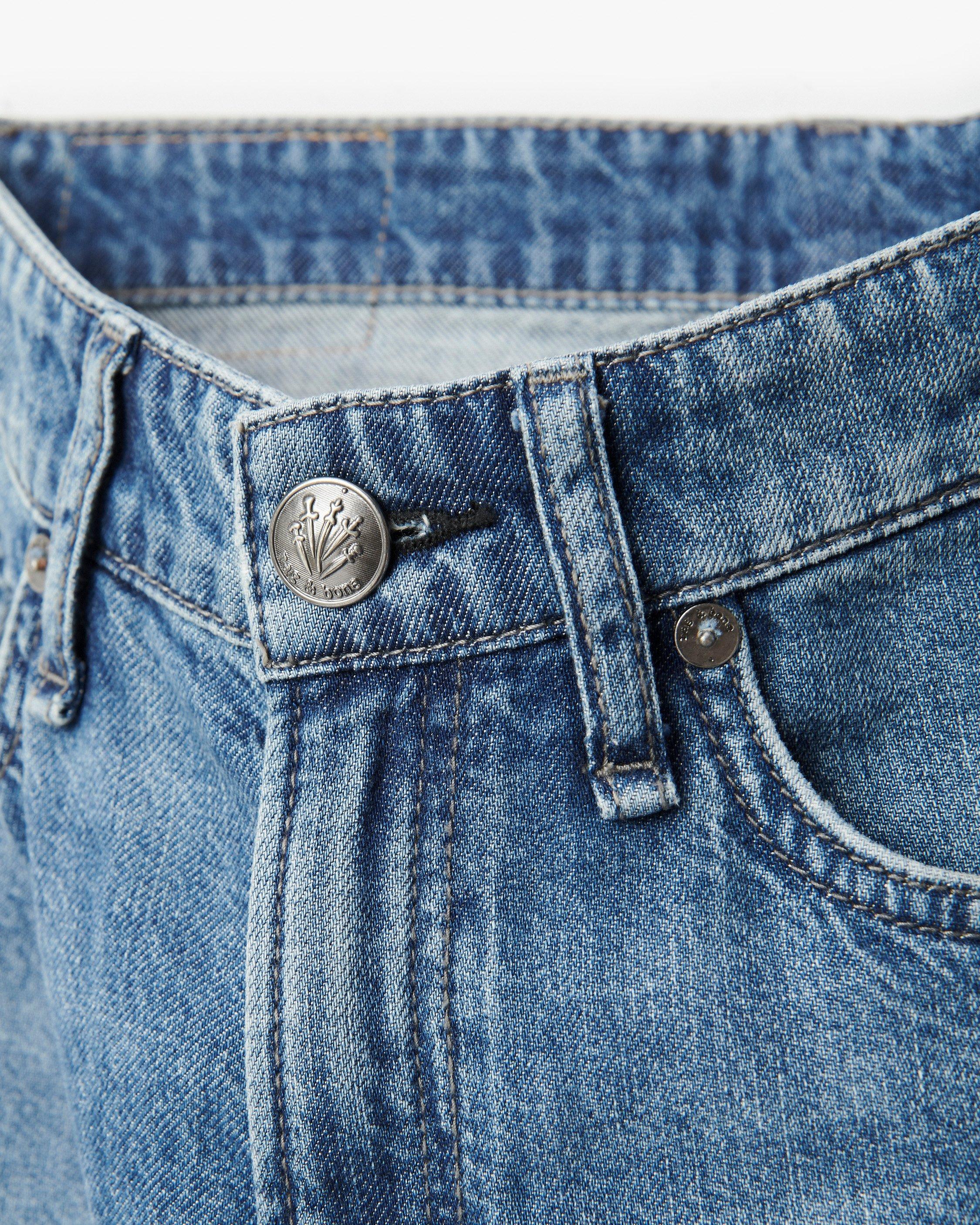 Logan Wide-Leg Jeans image number 7