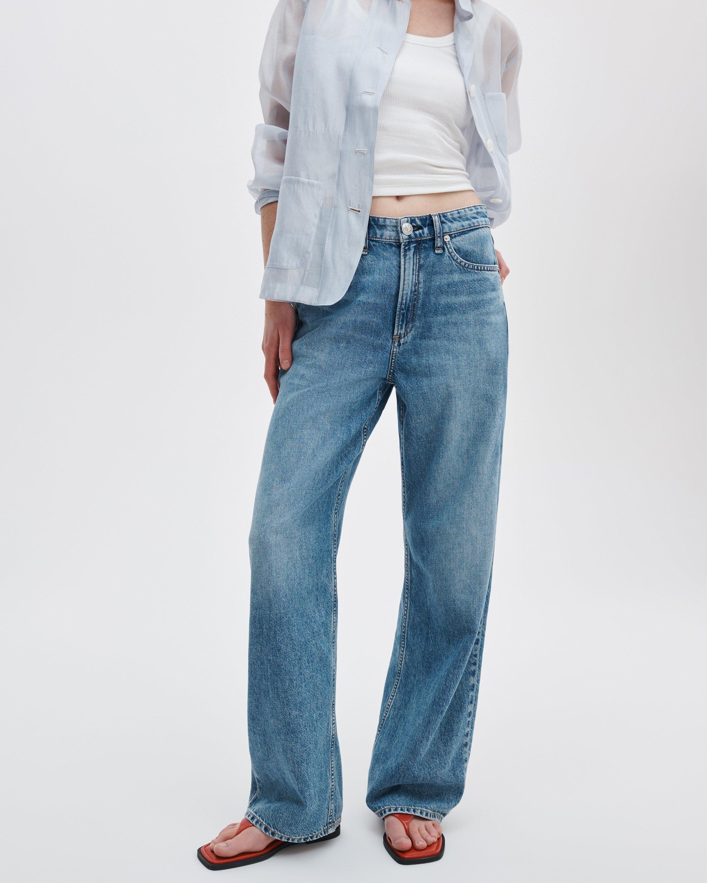 Logan Wide-Leg Jean image number 3