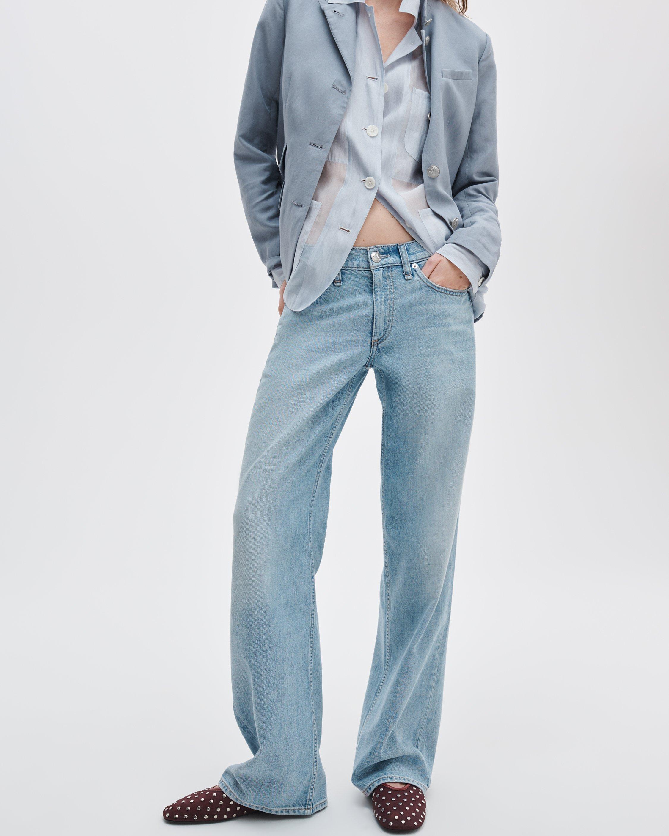 Cam Relaxed Straight Jean image number 3