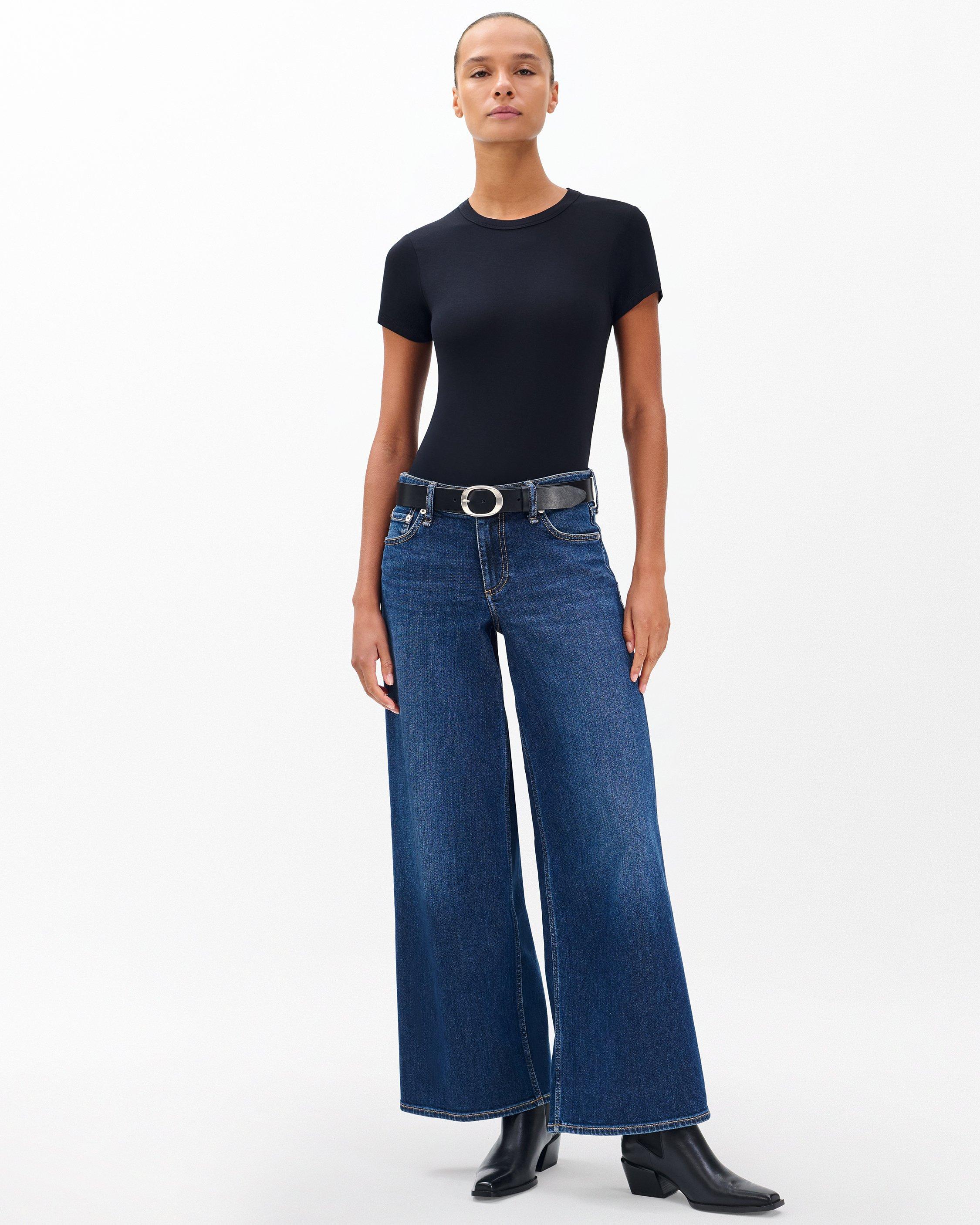 CLASSIC WIDE DENIM 25インチ Ameri（アメリ）の「CLASSIC WIDE DENIM（デニムパンツ）」 - WEAR