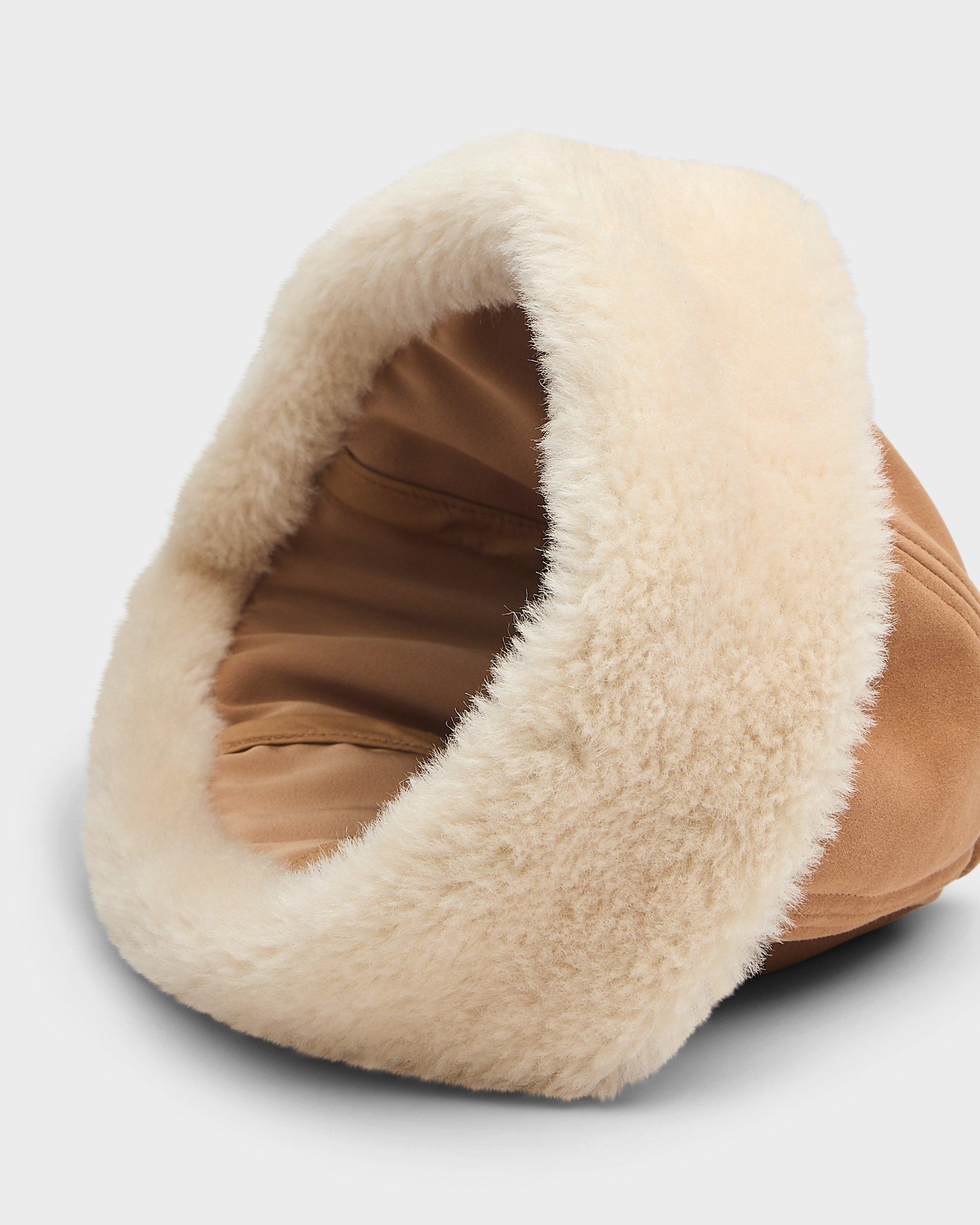 Elle Watch Cap image number 3