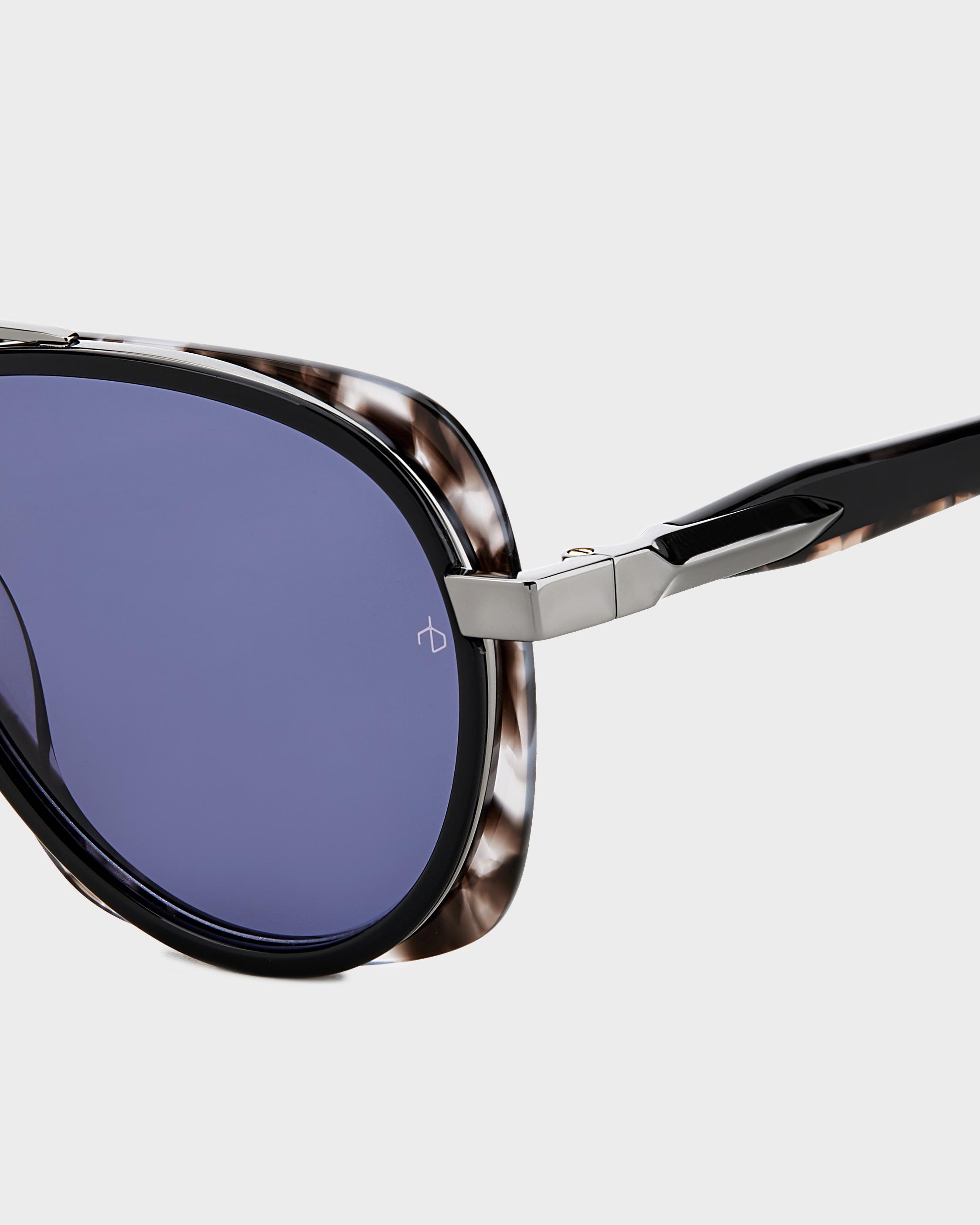Daven Sunglasses image number 3