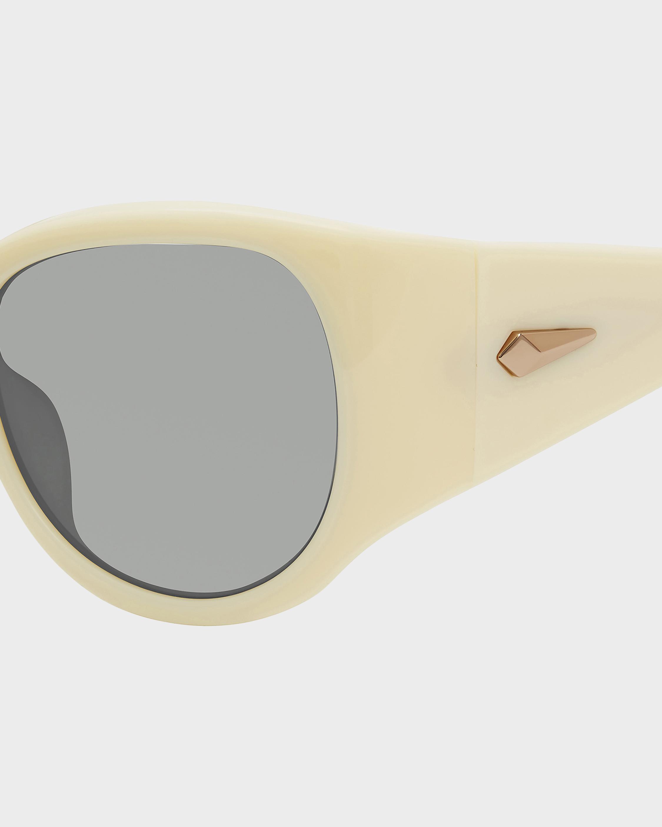Vesper Sunglasses image number 3