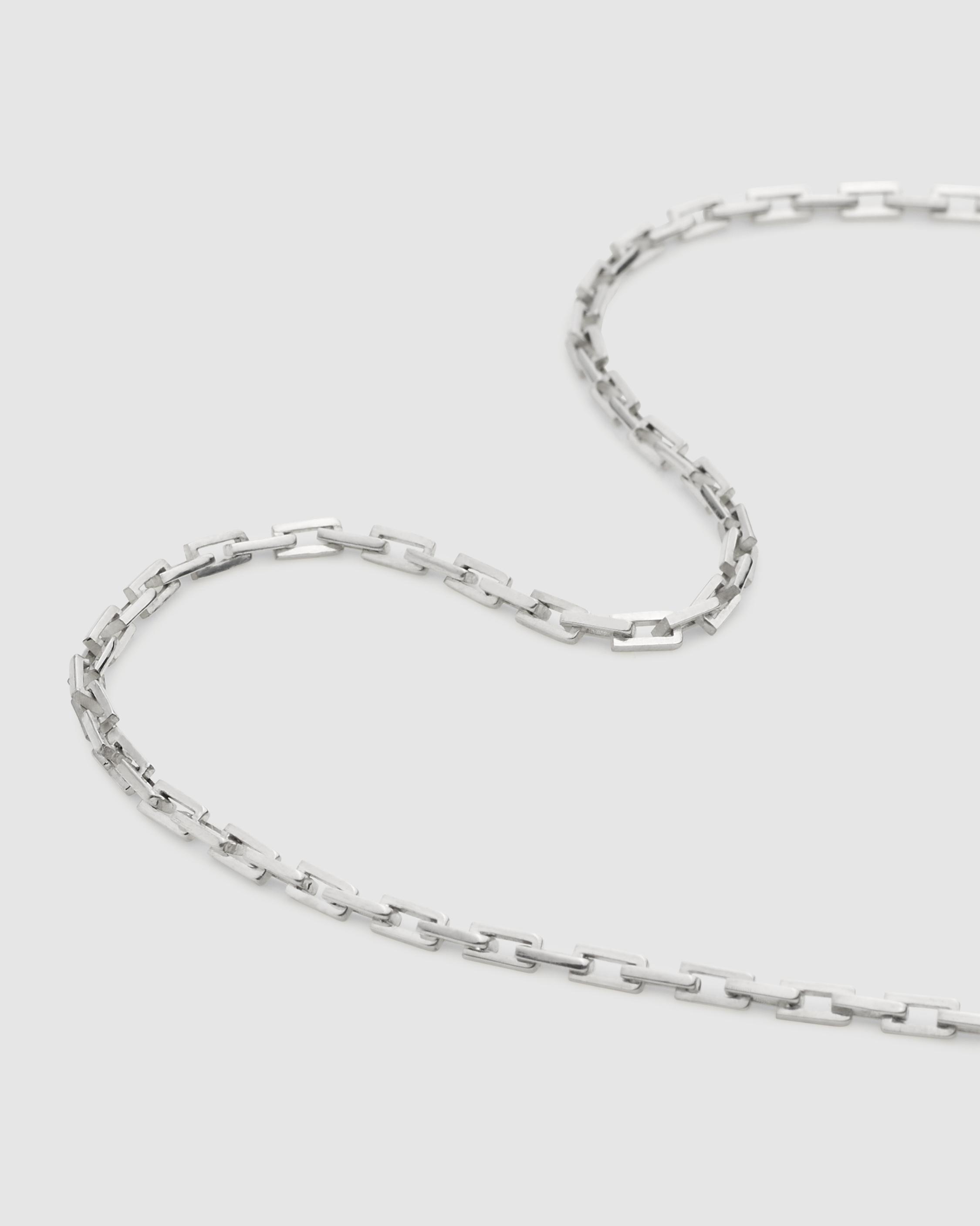 The Small Link Necklace image number 5