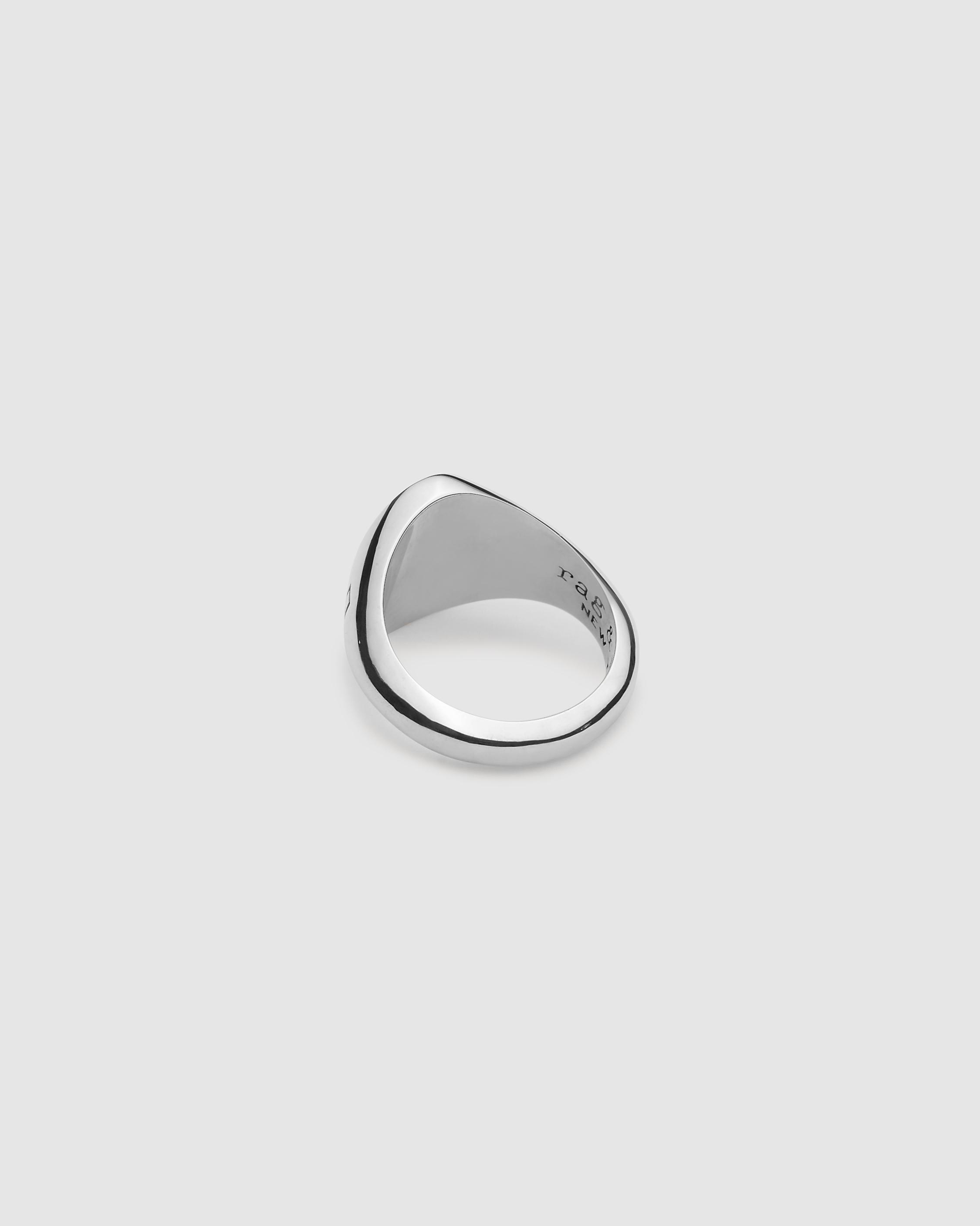 The Oval Signet Ring image number 6