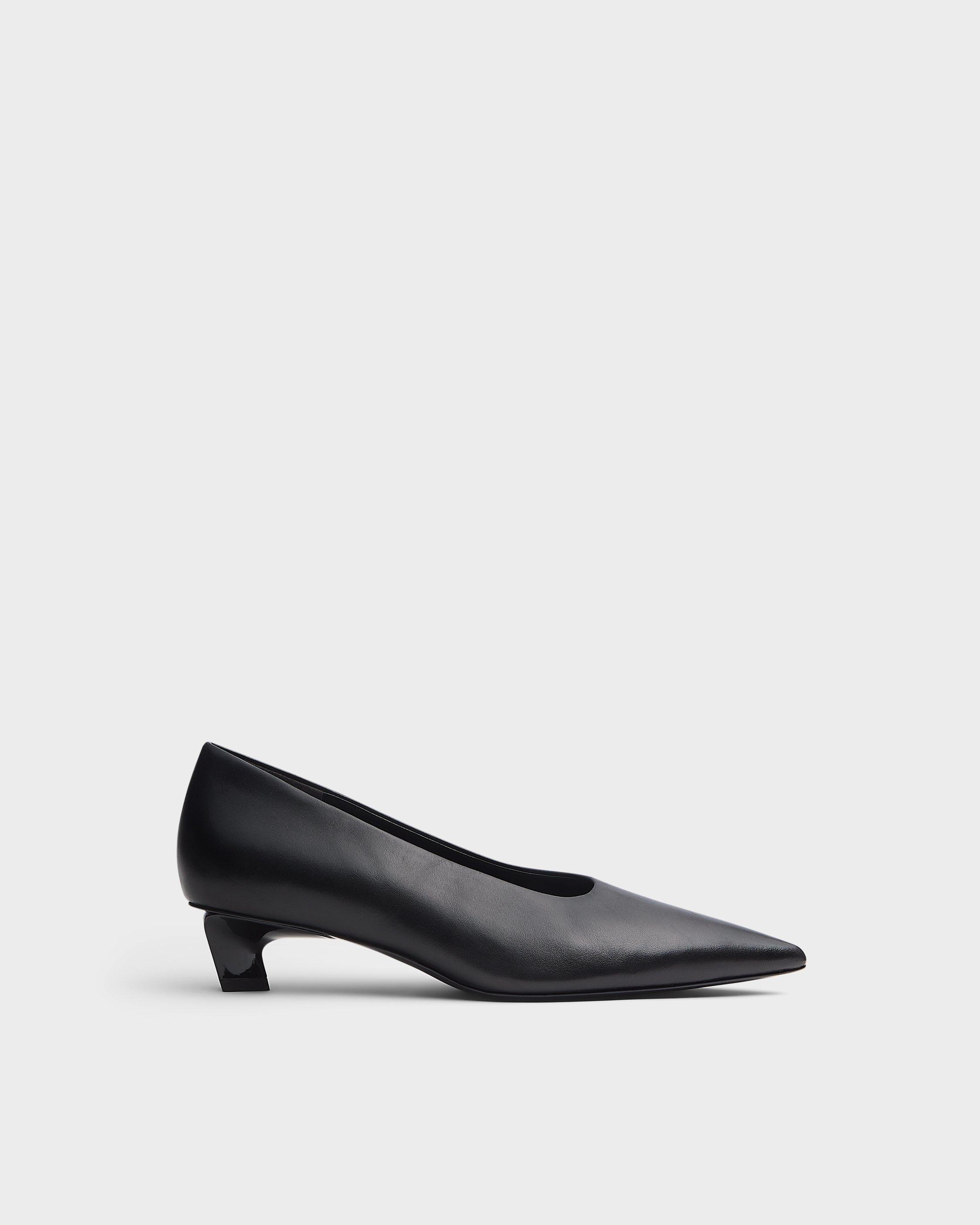 Paloma Leather Pump image number 1